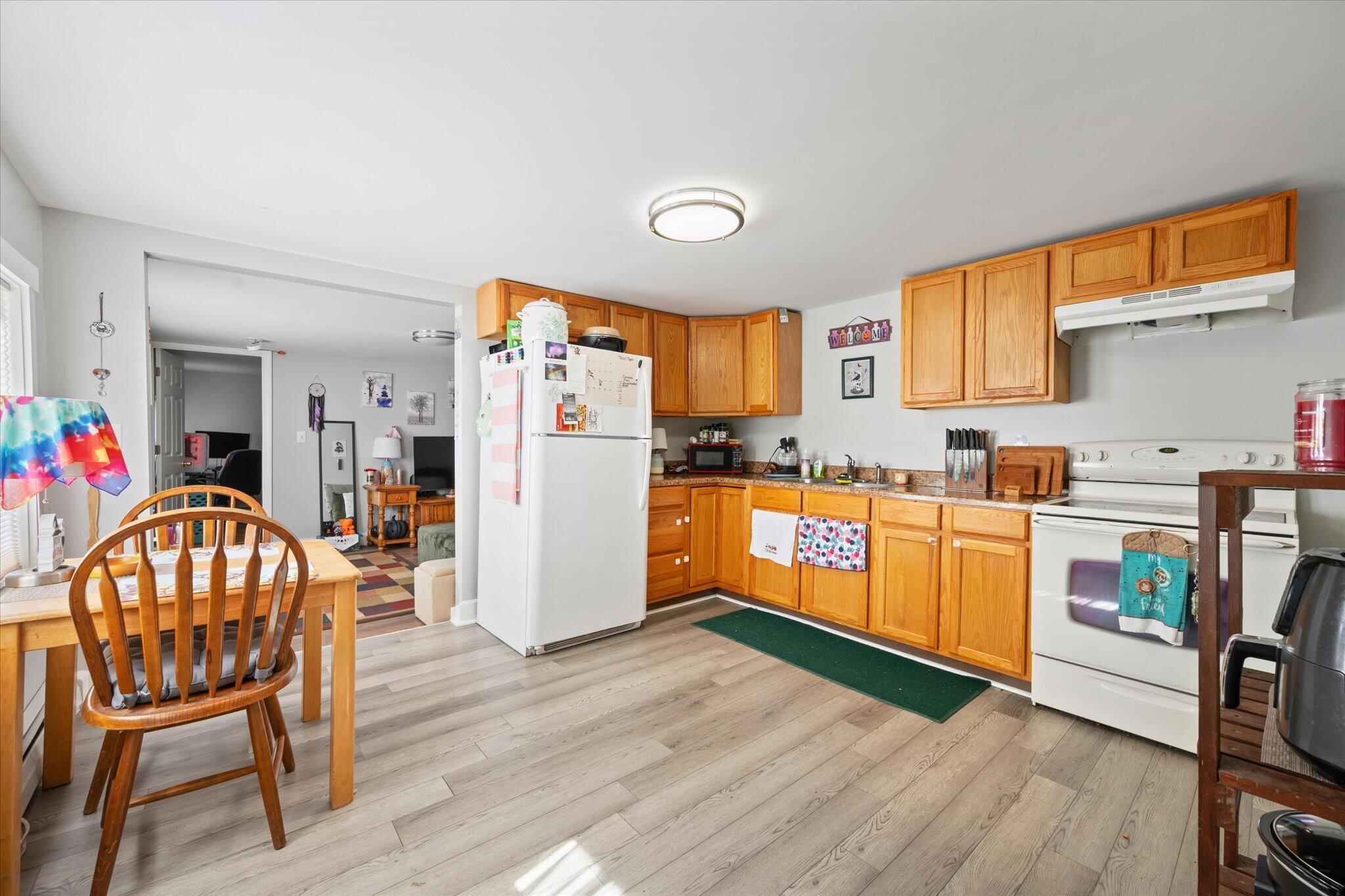 17 Elm Street Property Photo 13