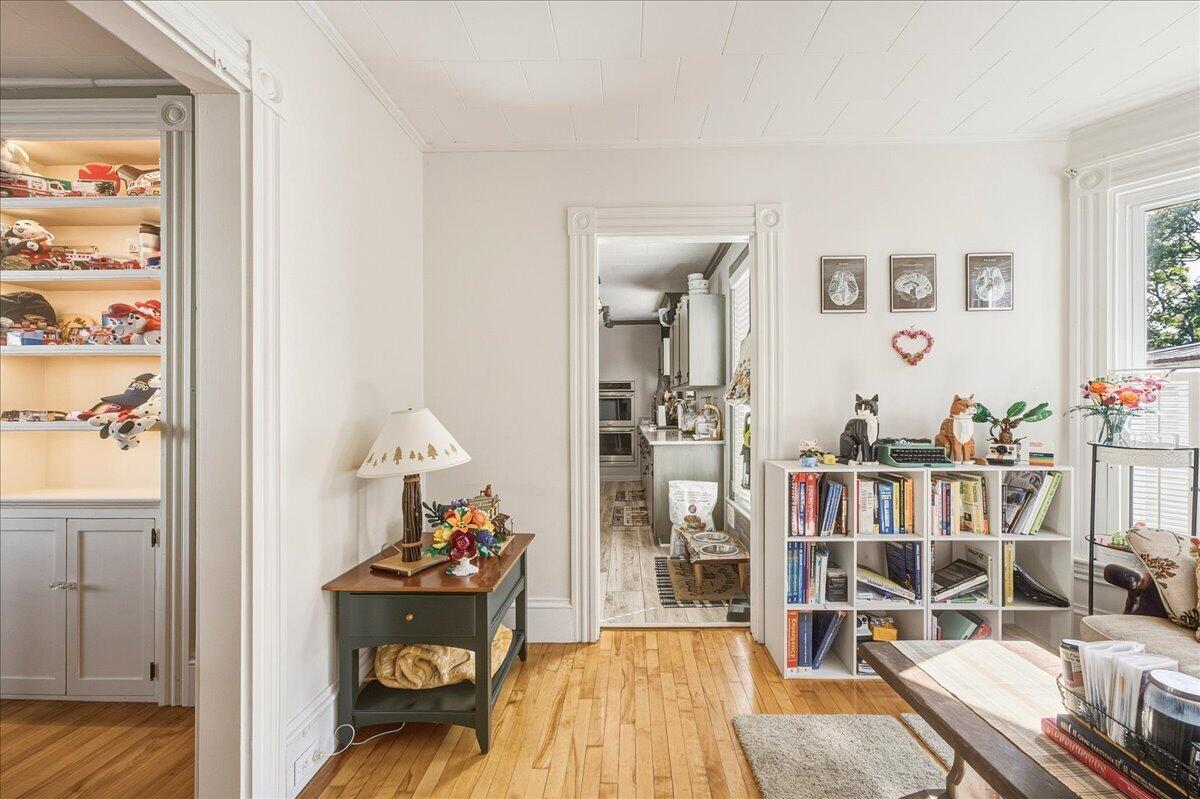 72 Oak Street Property Photo 22