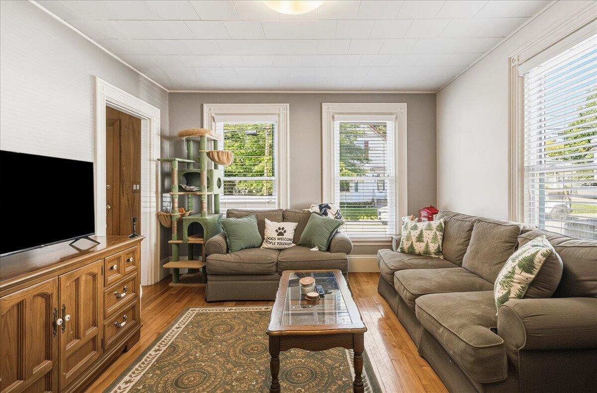 72 Oak Street Property Photo 25