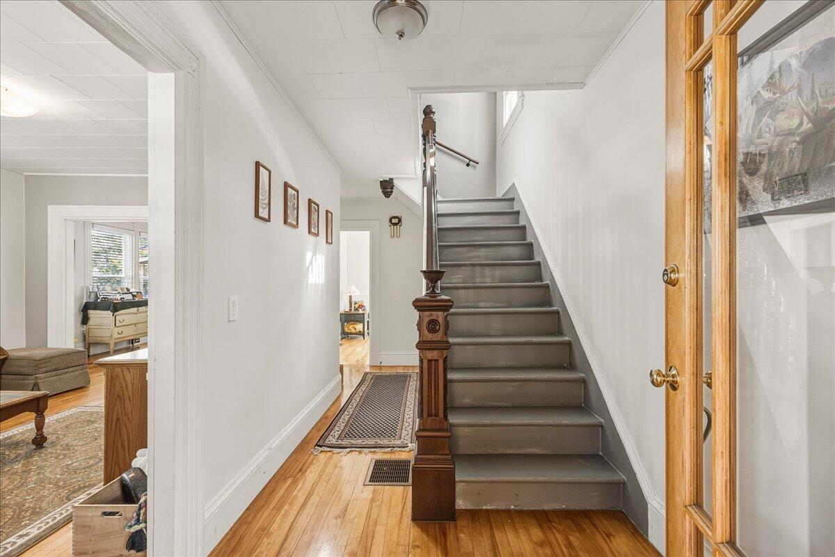 72 Oak Street Property Photo 29