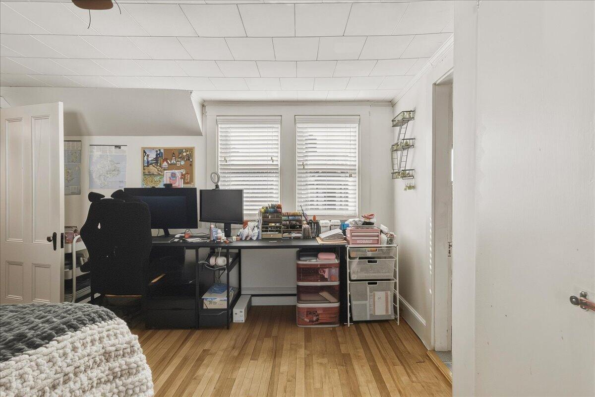 72 Oak Street Property Photo 44