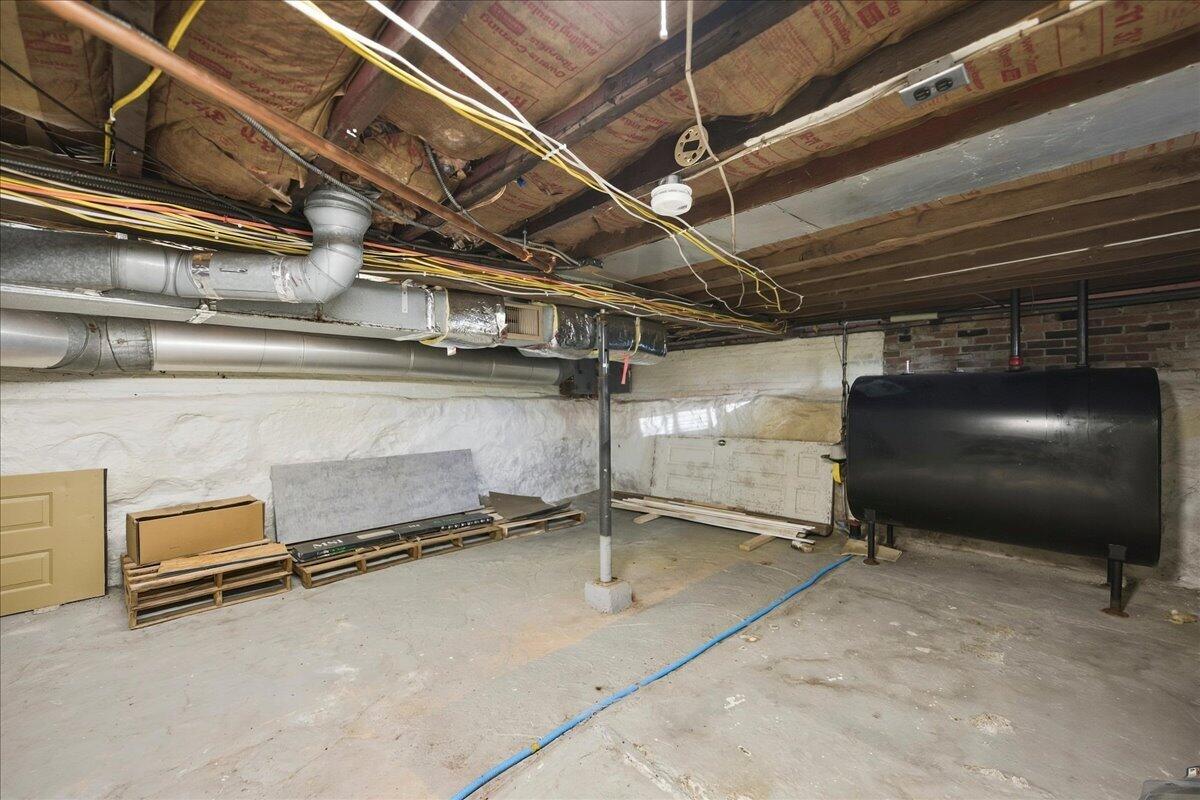 72 Oak Street Property Photo 74