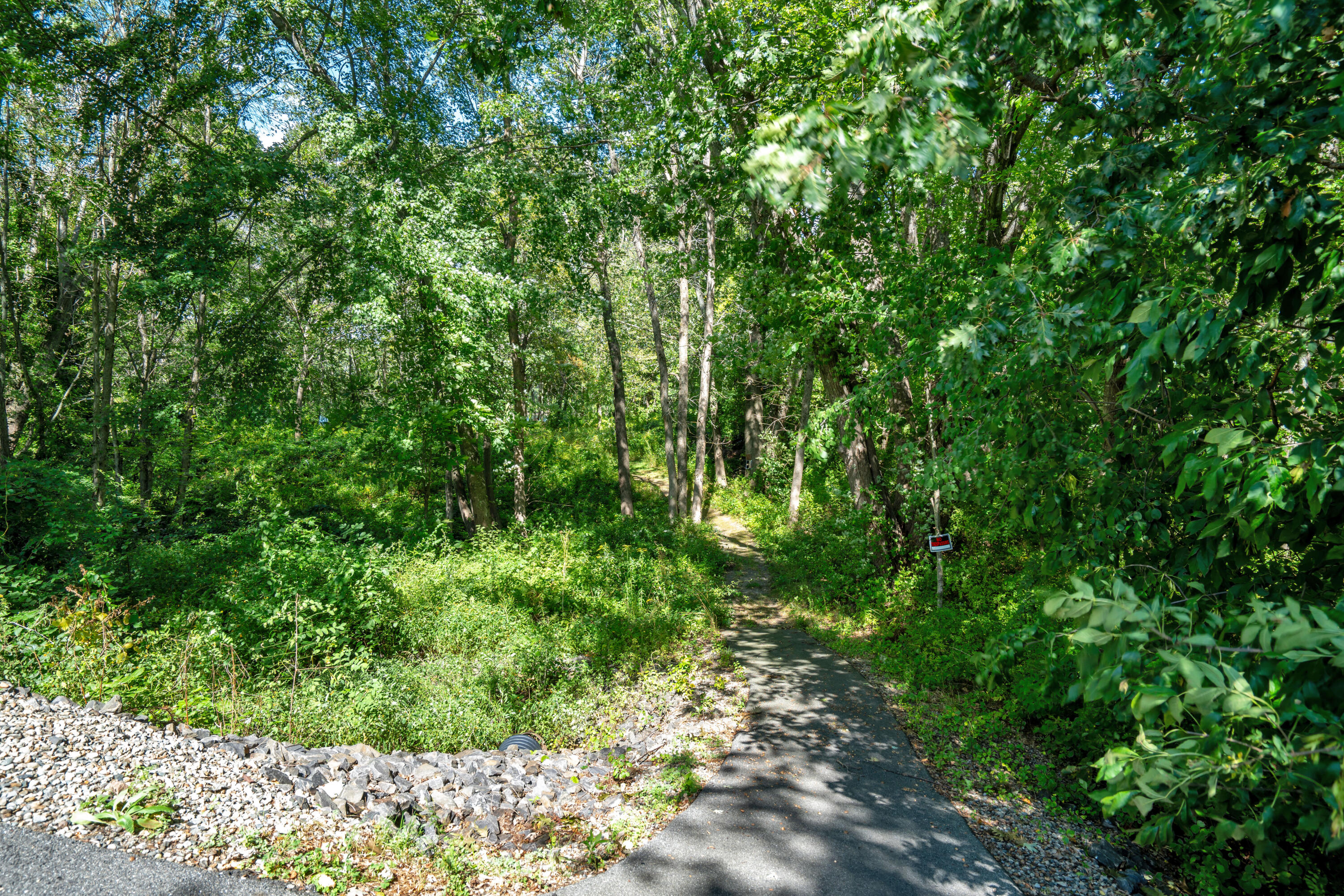 1 Colton Lane 101 Property Photo 40