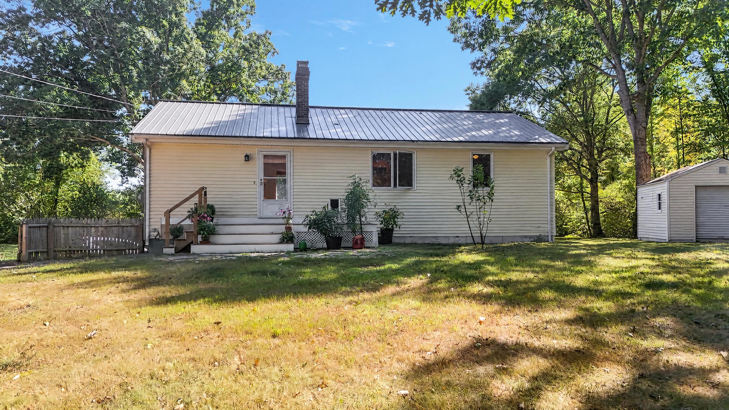 250 Me-236 Property Photo 27