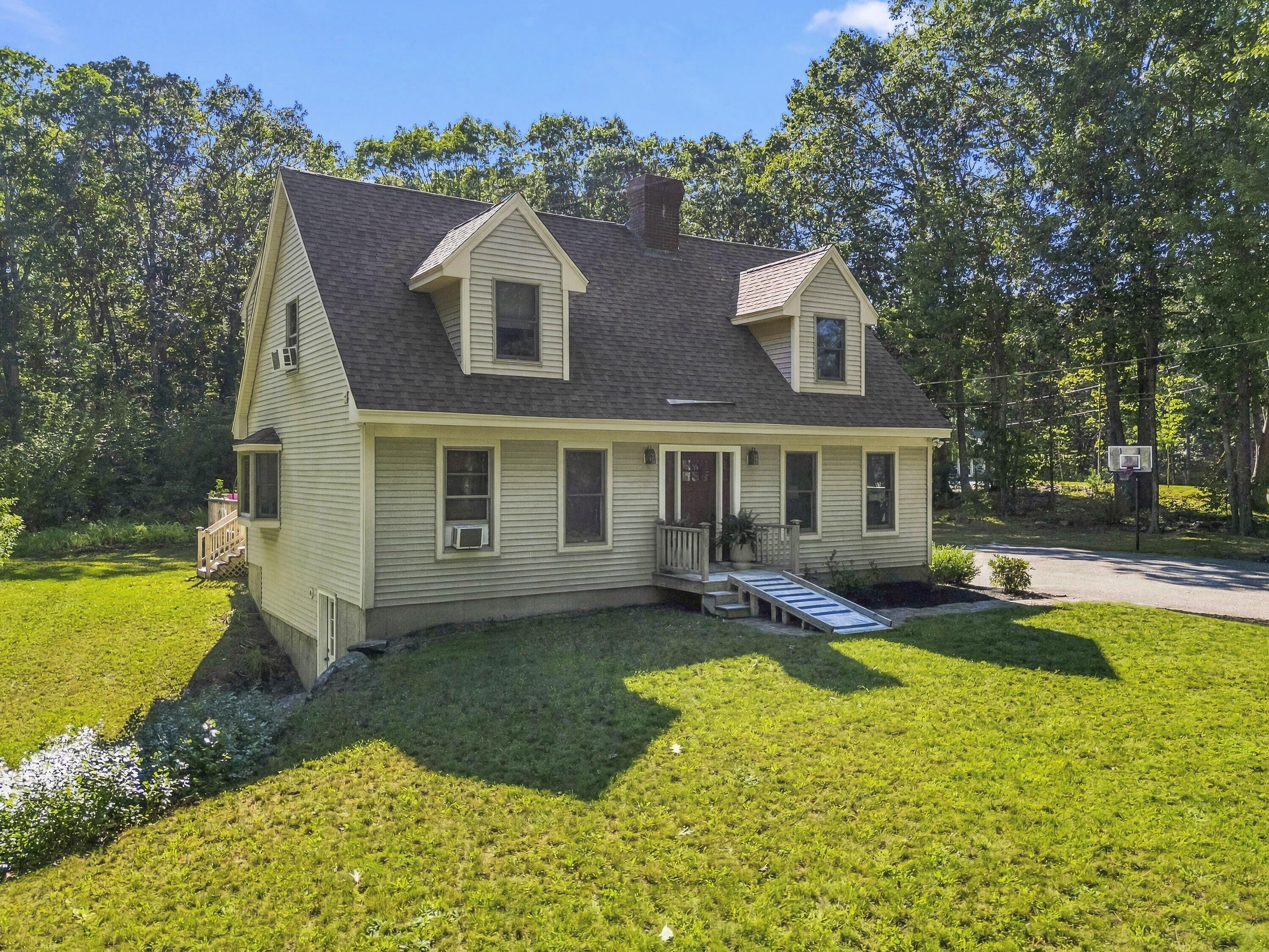 34 Scituate Road Property Photo 2