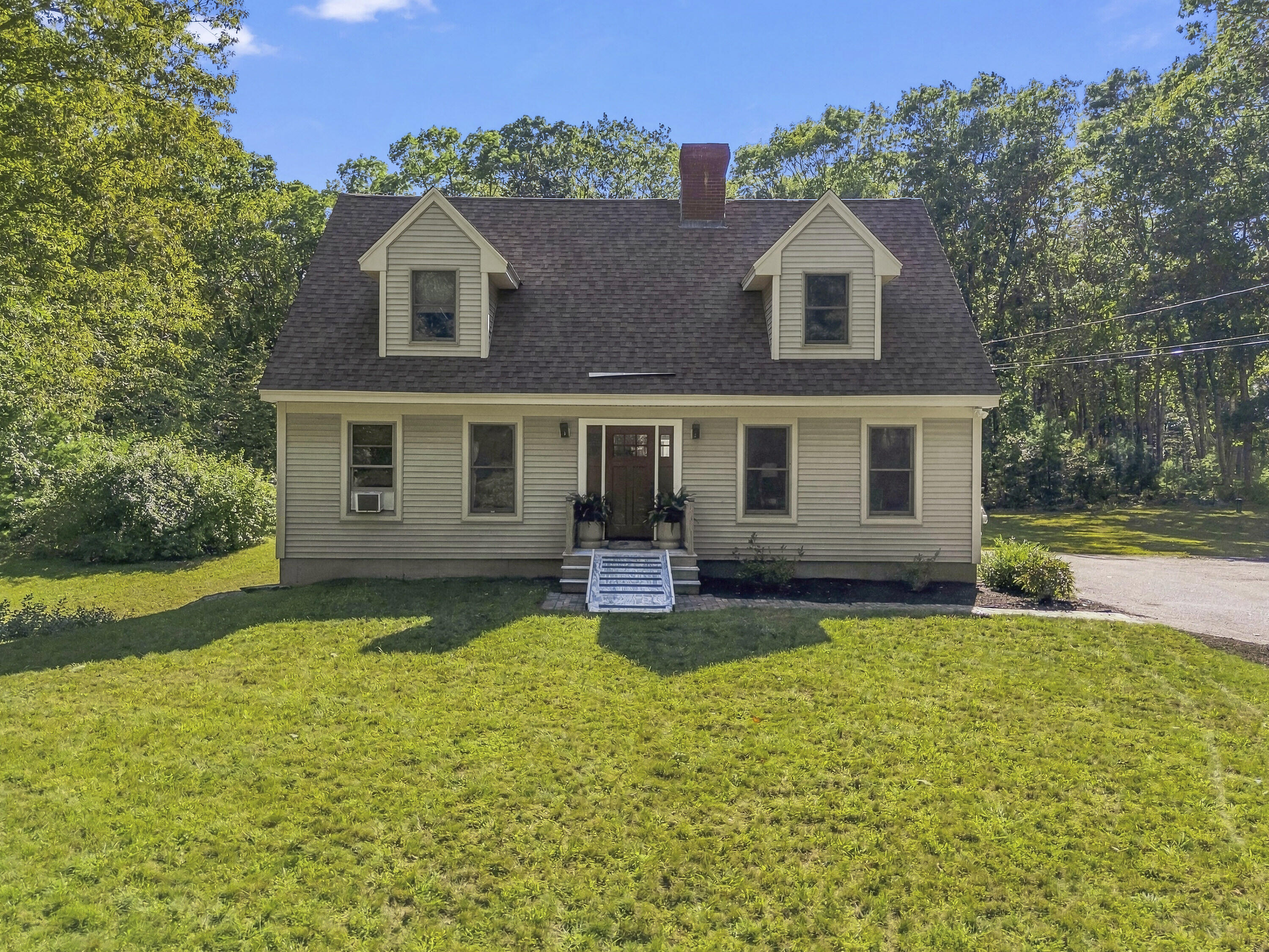 34 Scituate Road Property Photo 3