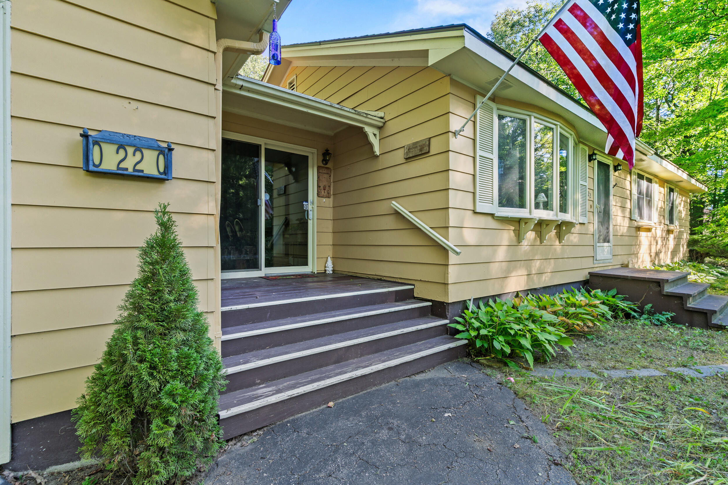 22 Sabatus Lane Property Photo 1