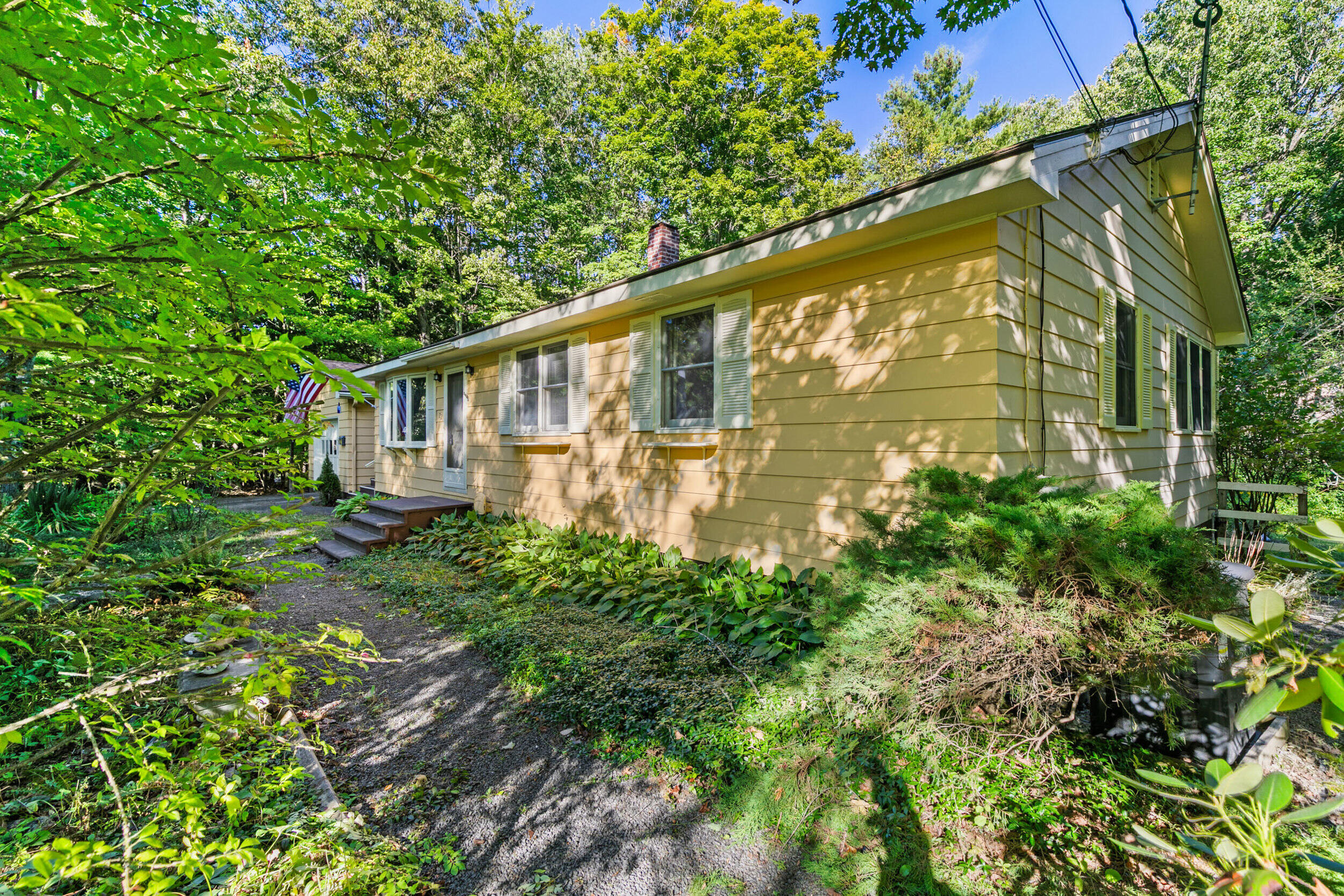 22 Sabatus Lane Property Photo 3