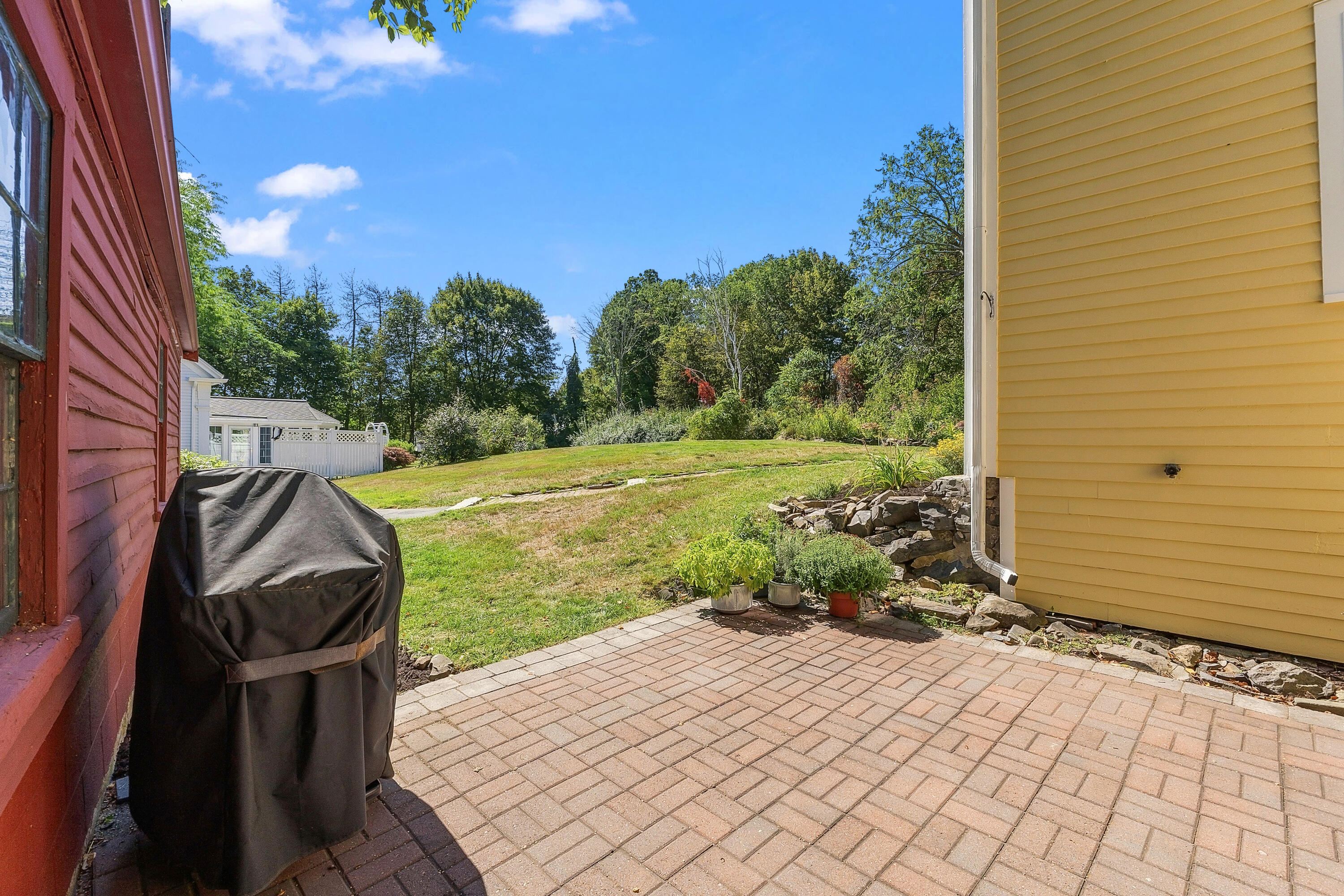 9 Cook Street 4 Property Photo 5