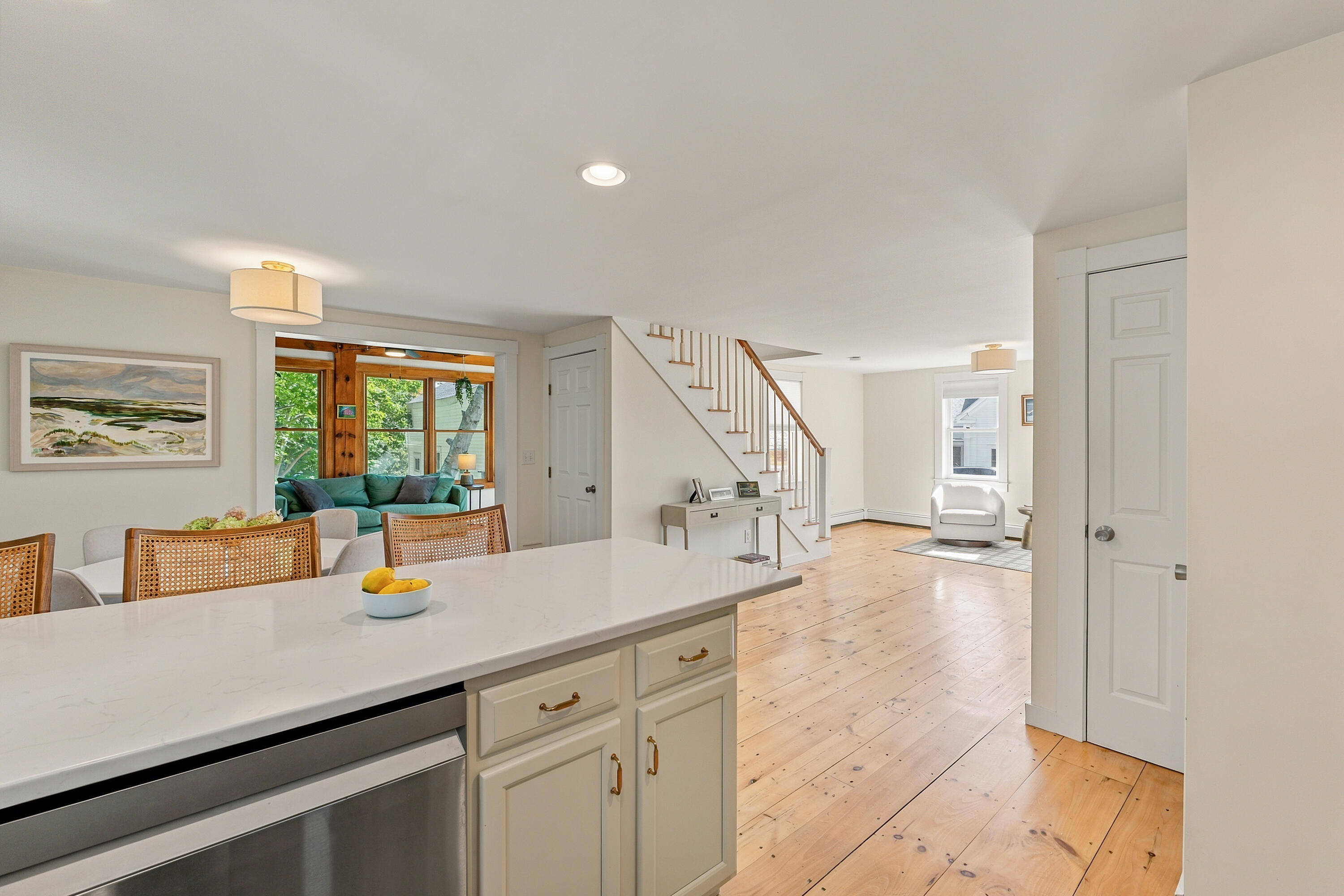 9 Cook Street 4 Property Photo 11
