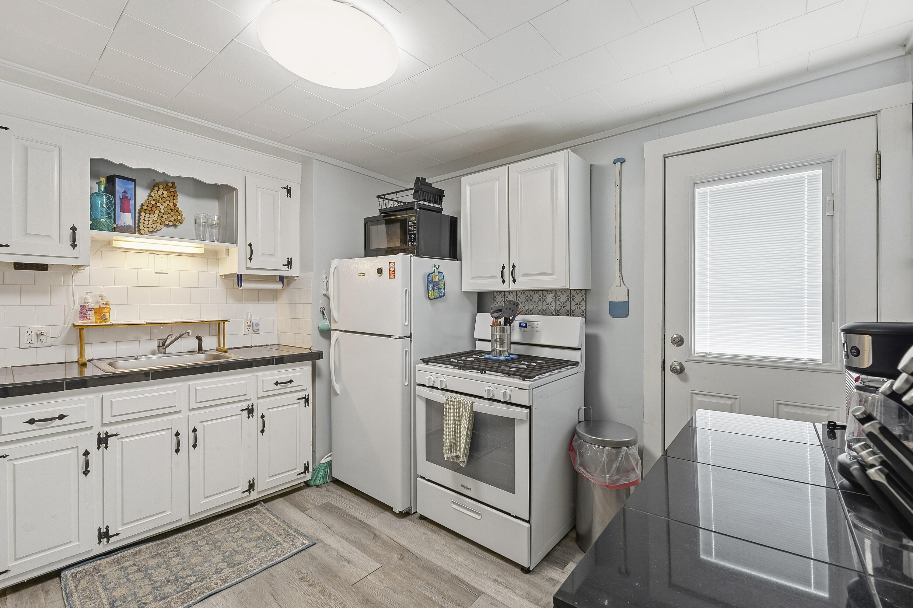 28 Seacliff Avenue Property Photo 8