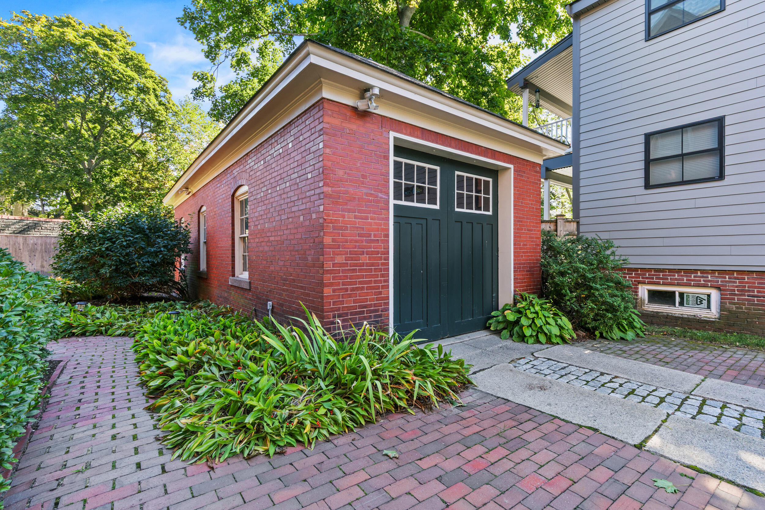 187 Vaughan Street 2 Property Photo 56