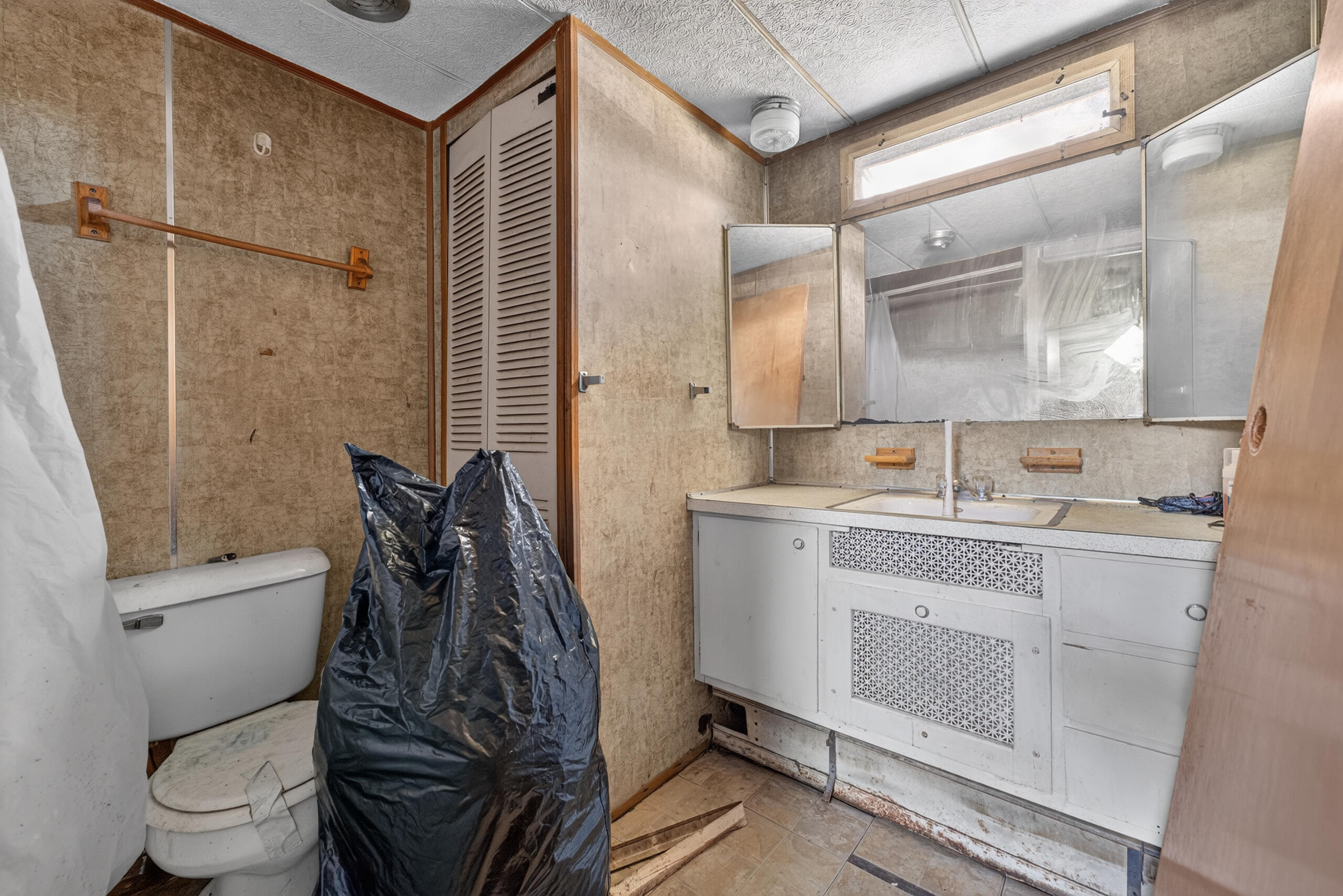 8 Elm Street Property Photo 9