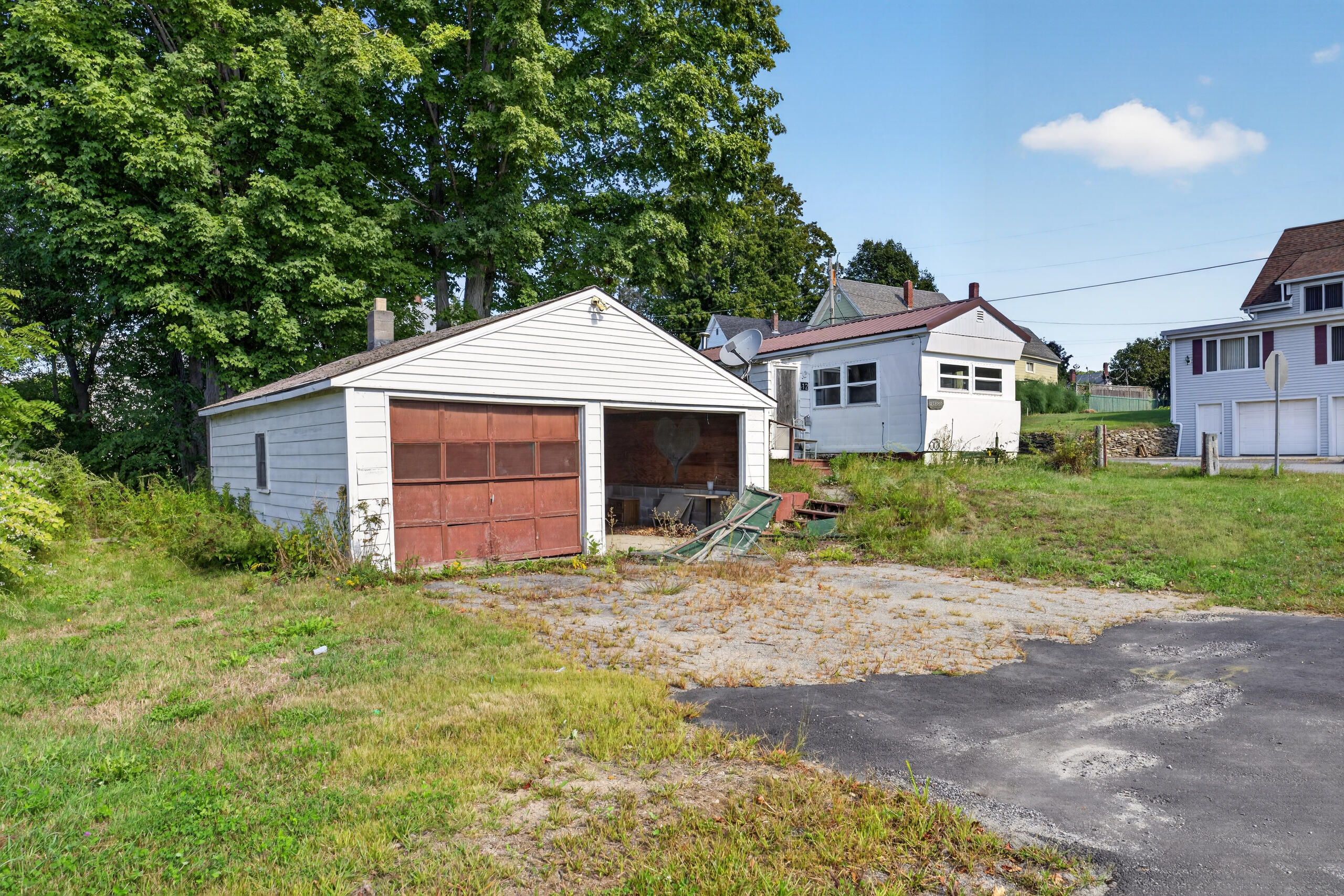 12 Elm Street Property Photo 1