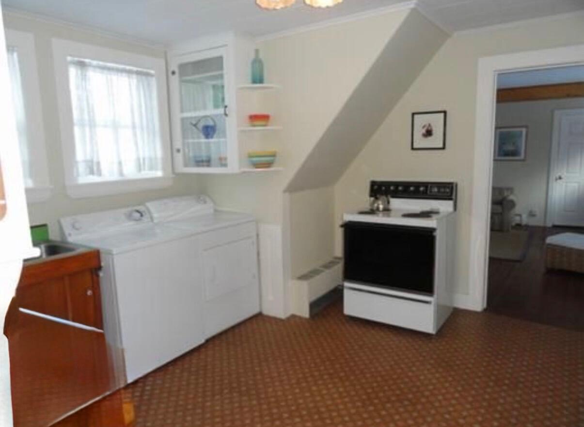 119 Ledgelawn Avenue Property Photo 4