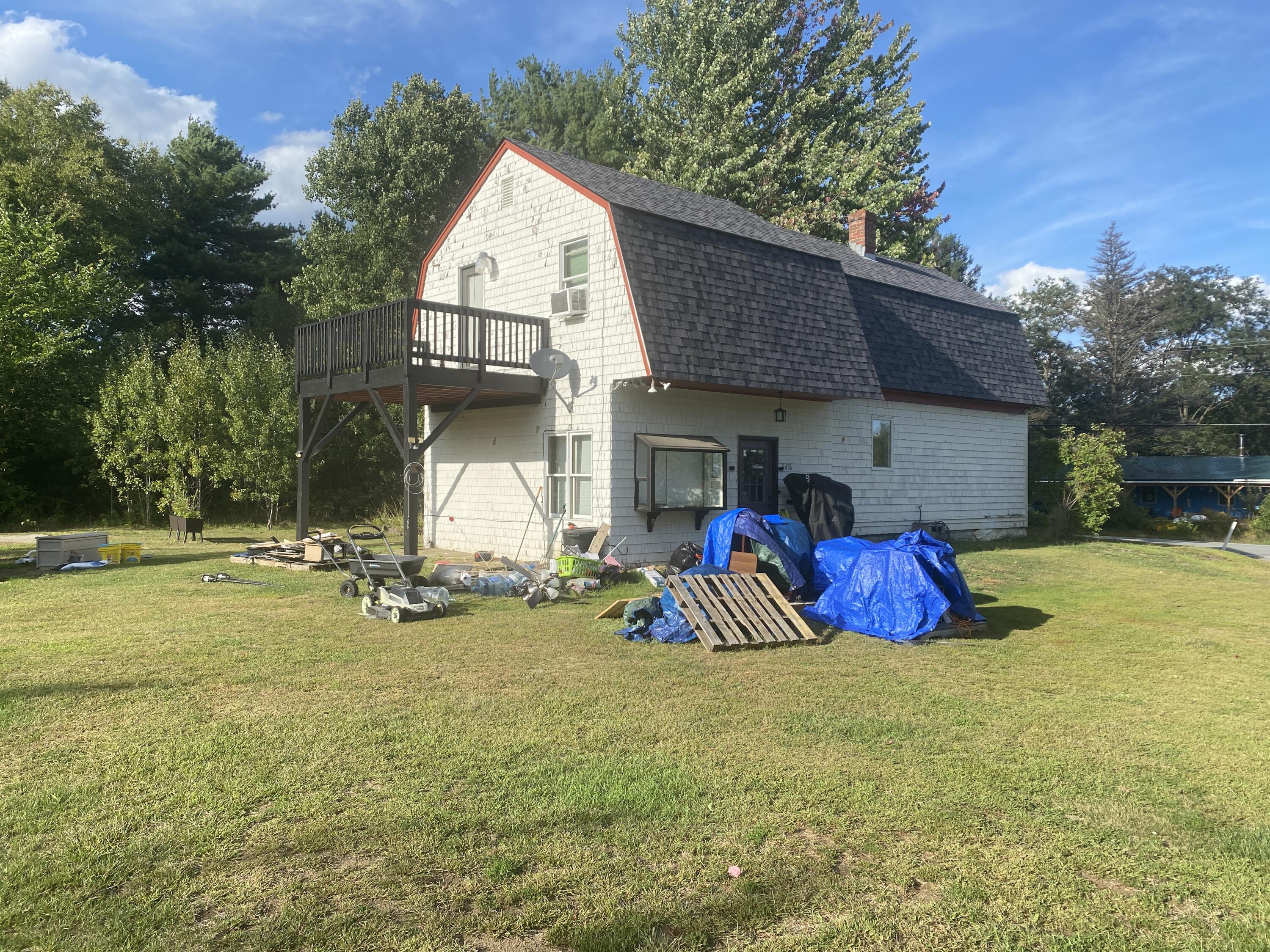 5456 Bennoch Road Property Photo 1
