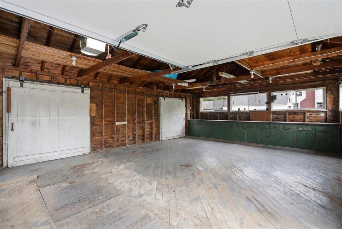 37 Buckley Street Property Photo 28