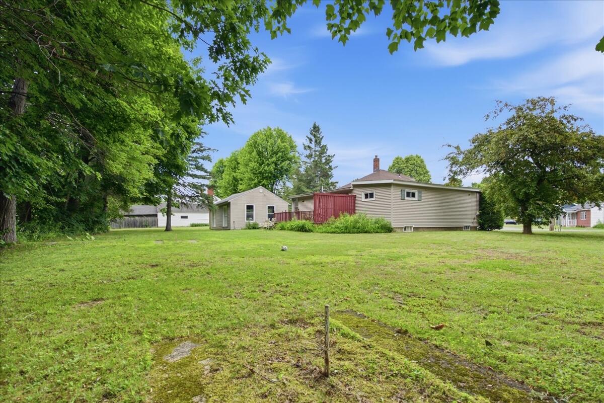 37 Buckley Street Property Photo 32