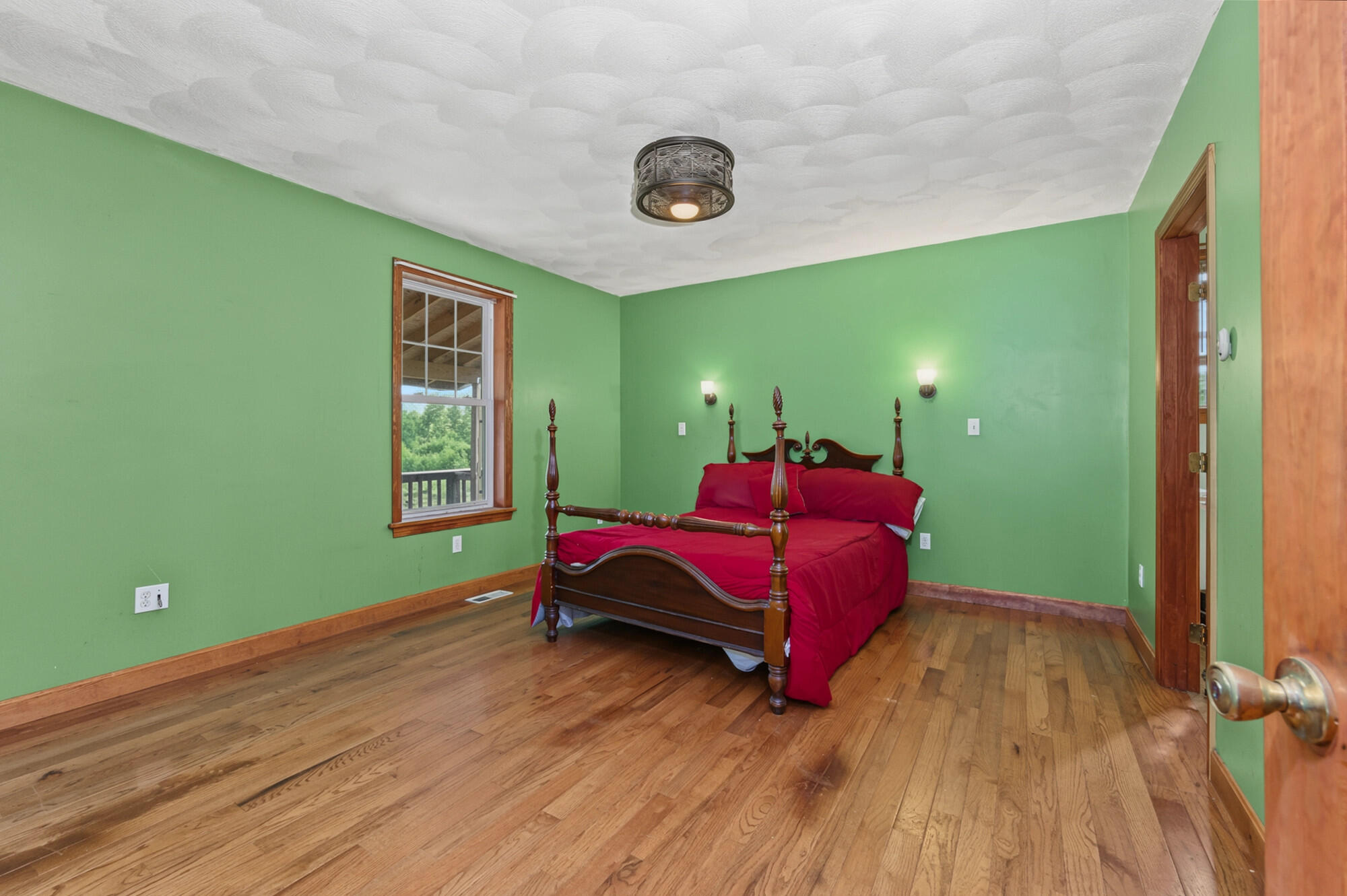 117 Gile Way Property Photo 15