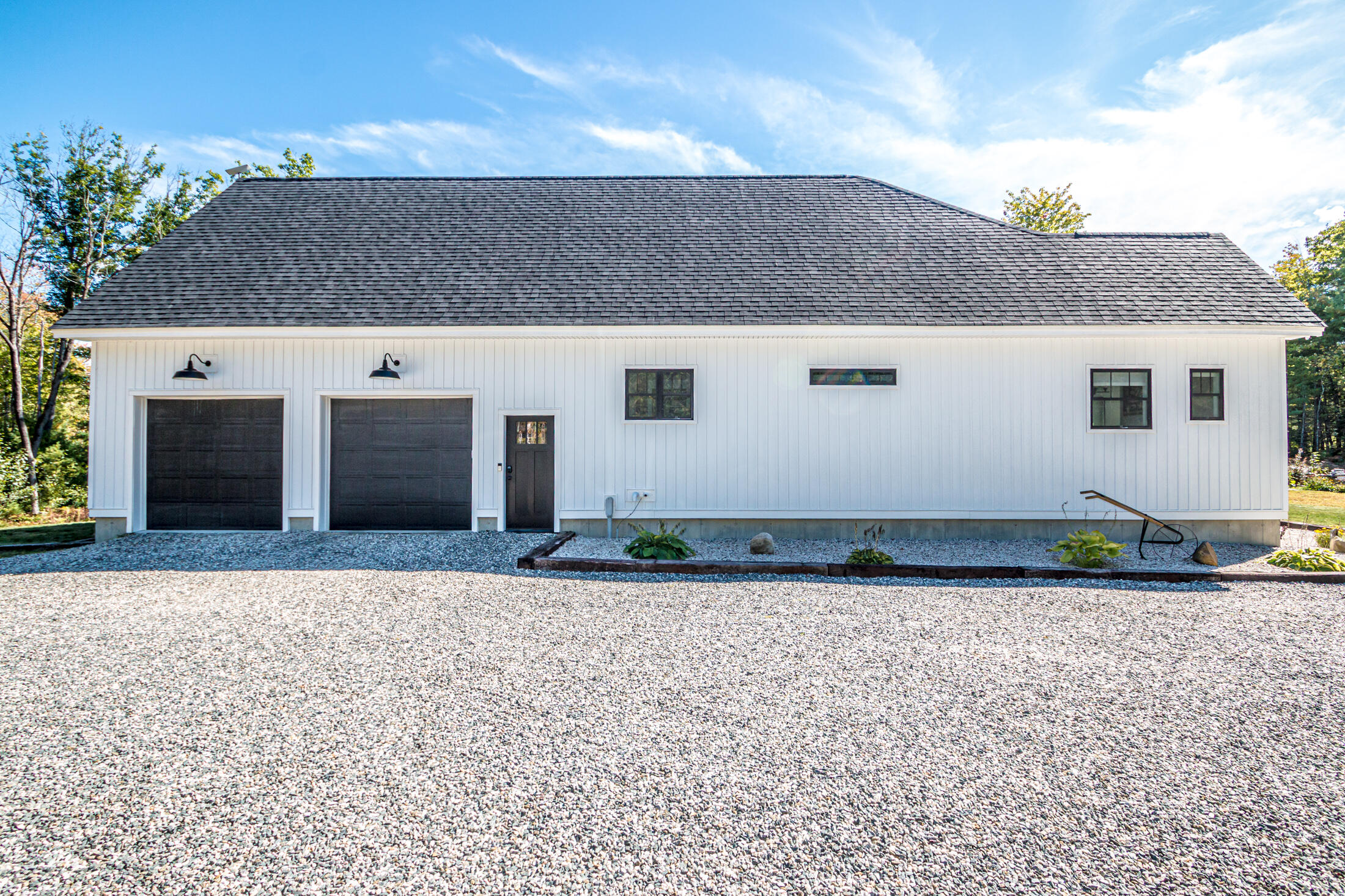 96 Ledgewood Lane Property Photo 4