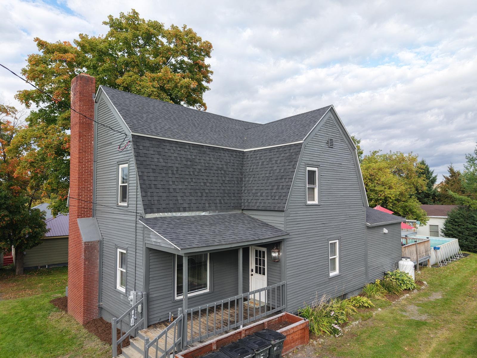 10 Jefferson Street Property Photo 3