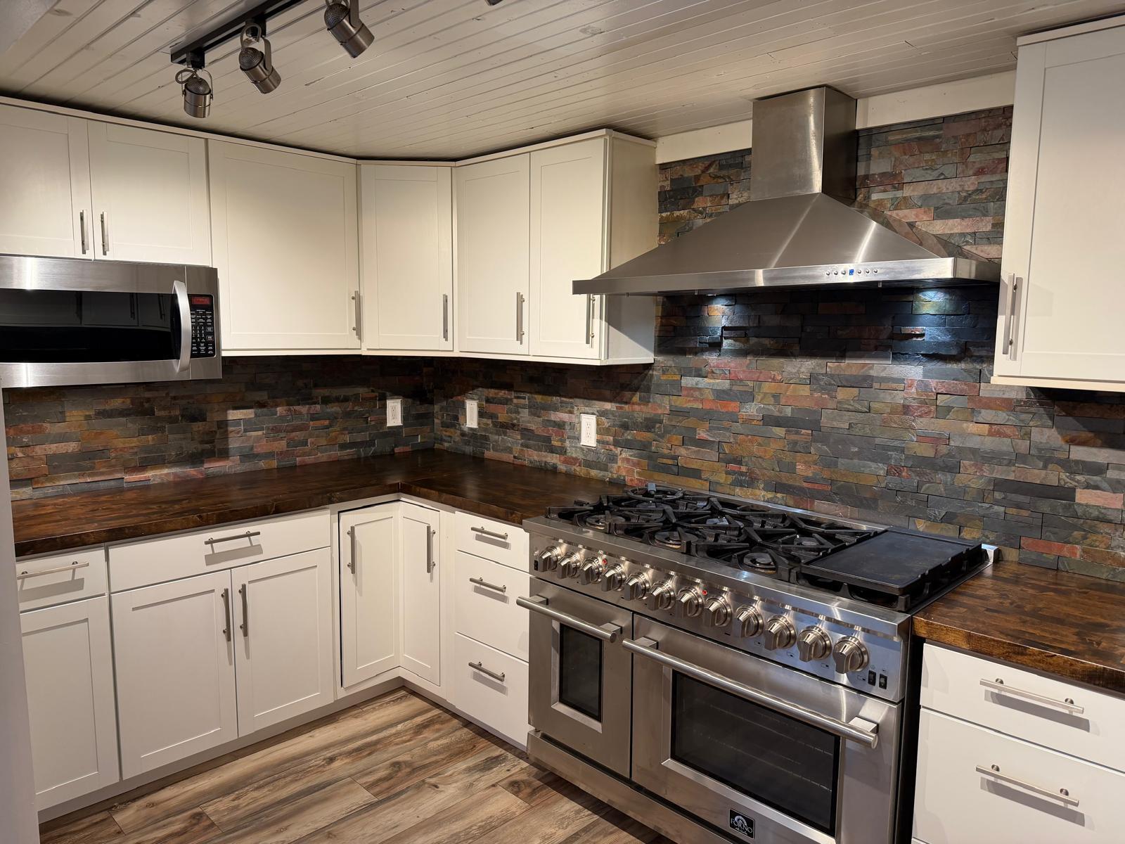 10 Jefferson Street Property Photo 5