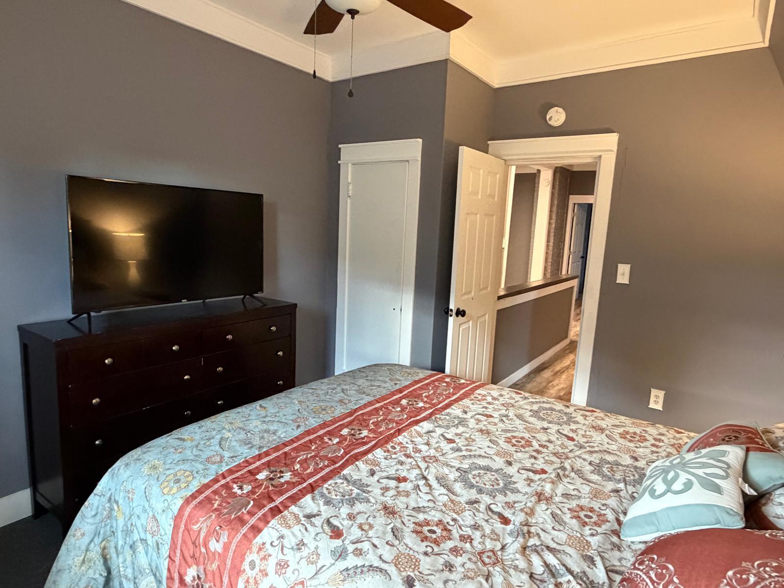 10 Jefferson Street Property Photo 34