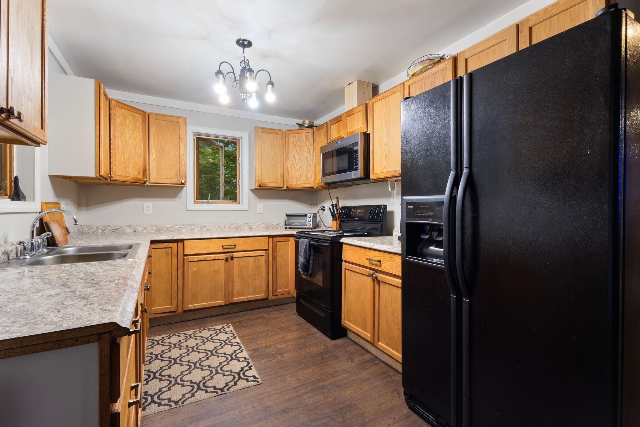 72 Convene Road Property Photo 5