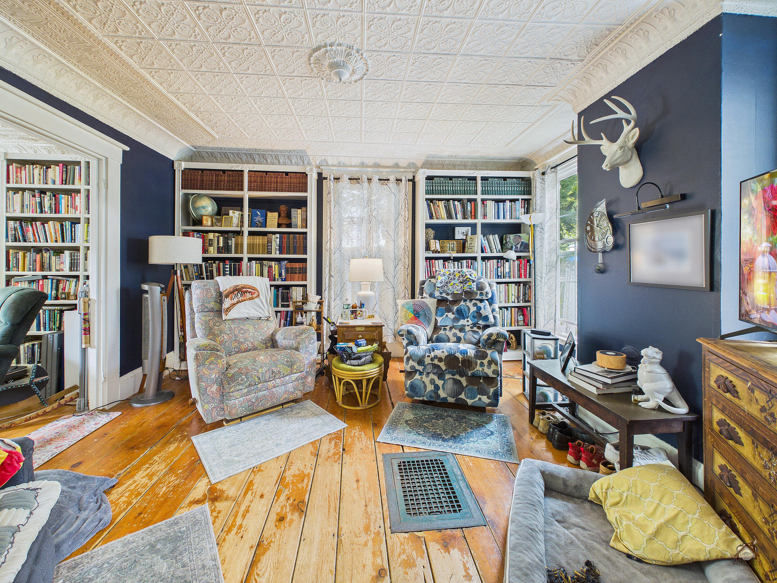 5 Baker Street Property Photo 6