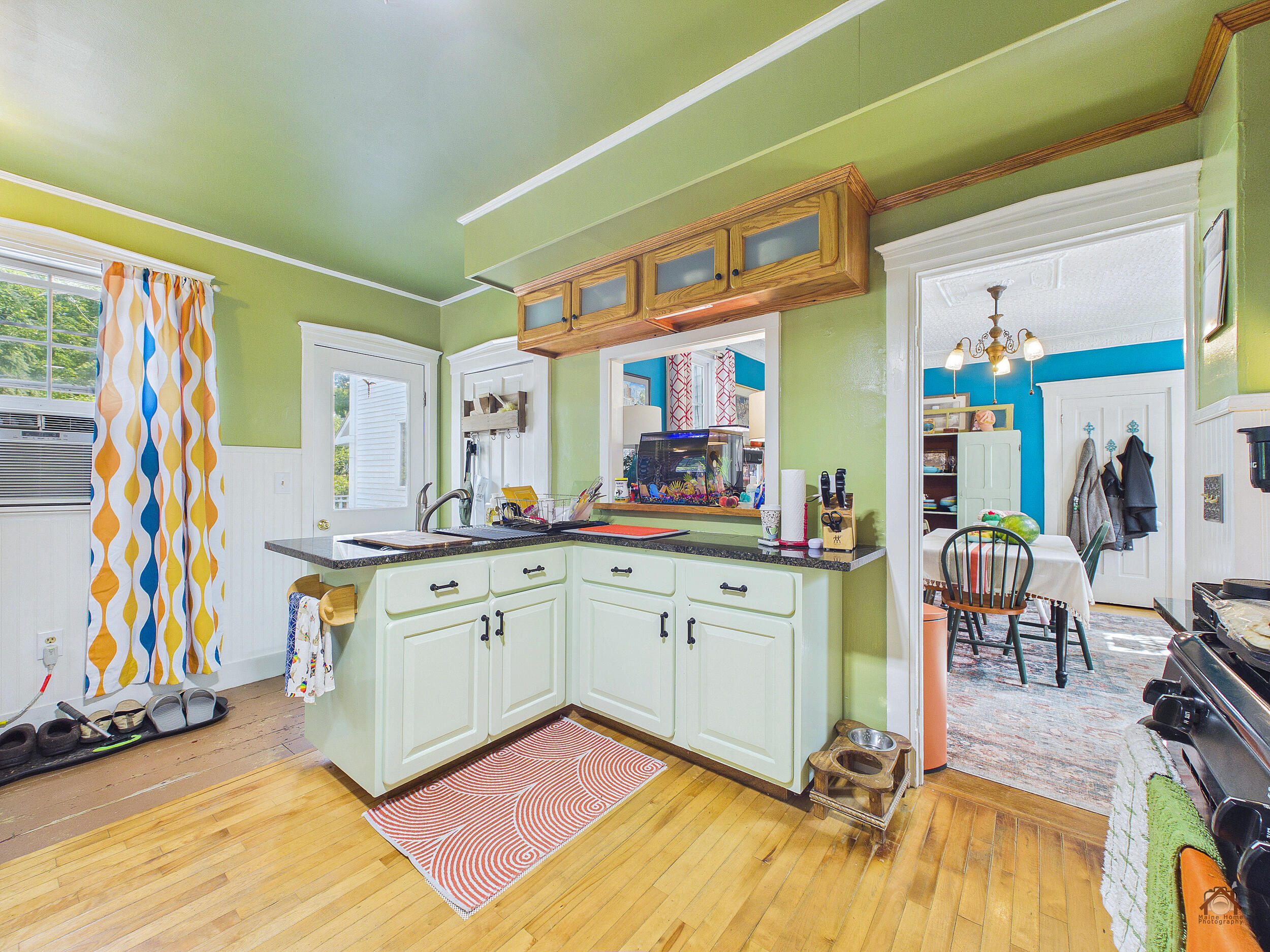 5 Baker Street Property Photo 7