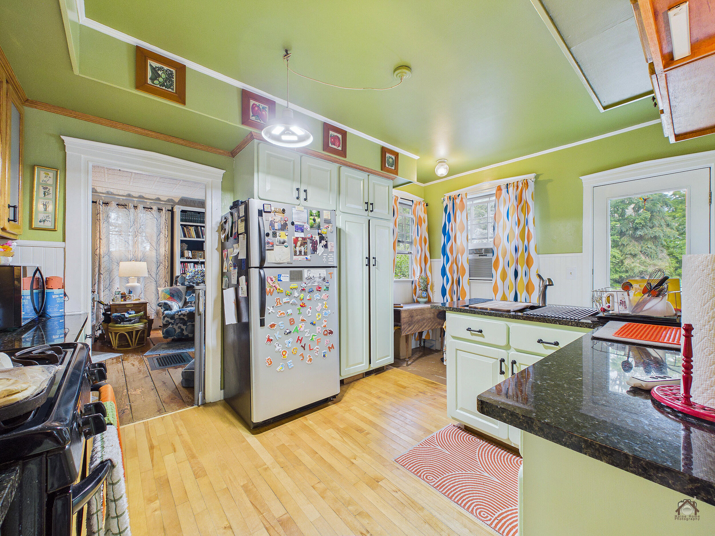 5 Baker Street Property Photo 23
