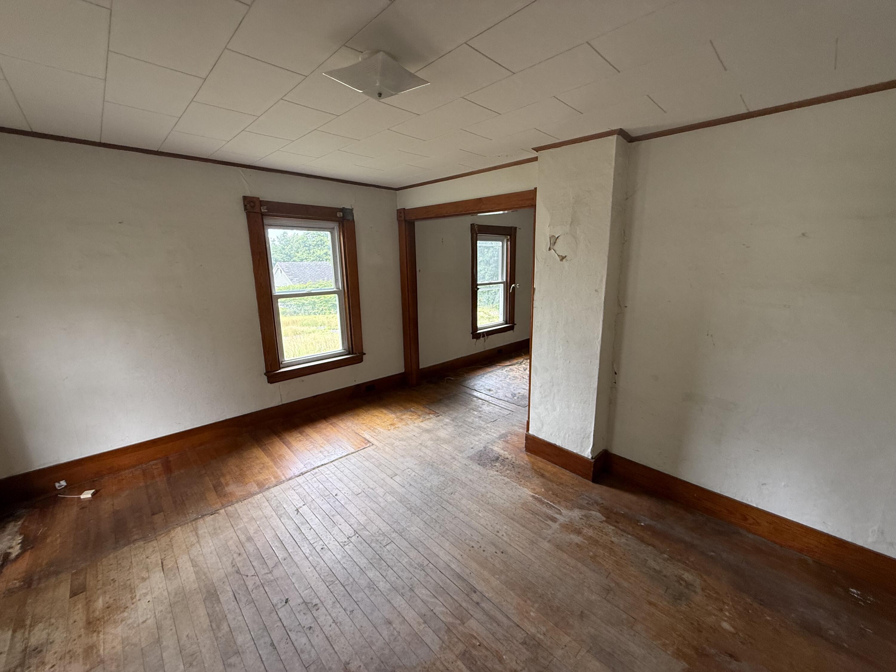42 Maple Street Property Photo 6