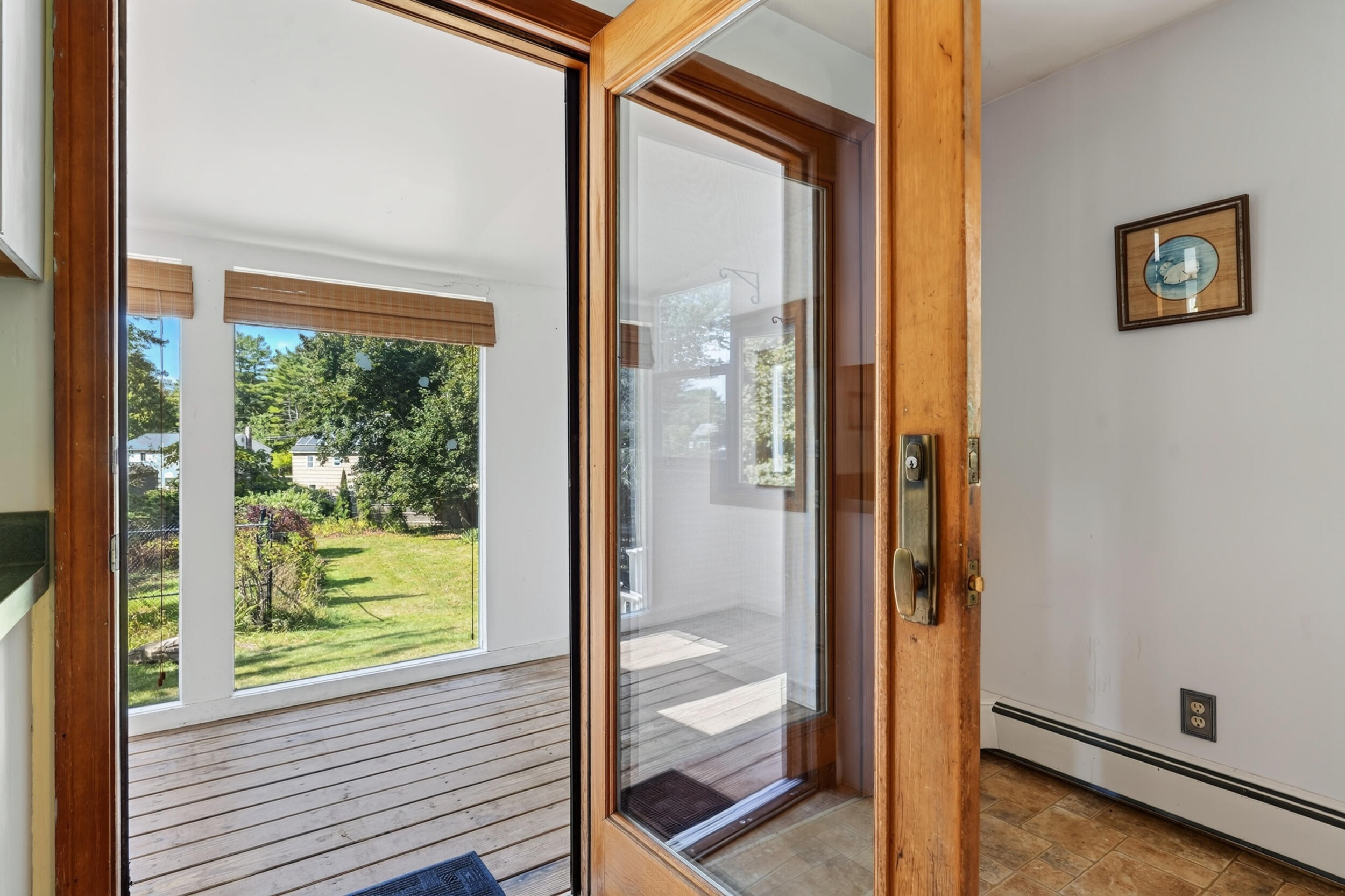 19 Ellen Circle Property Photo 12