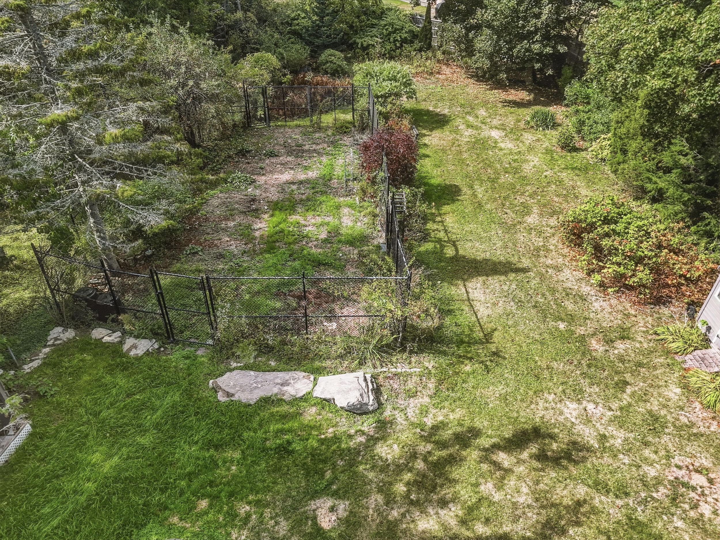 19 Ellen Circle Property Photo 41