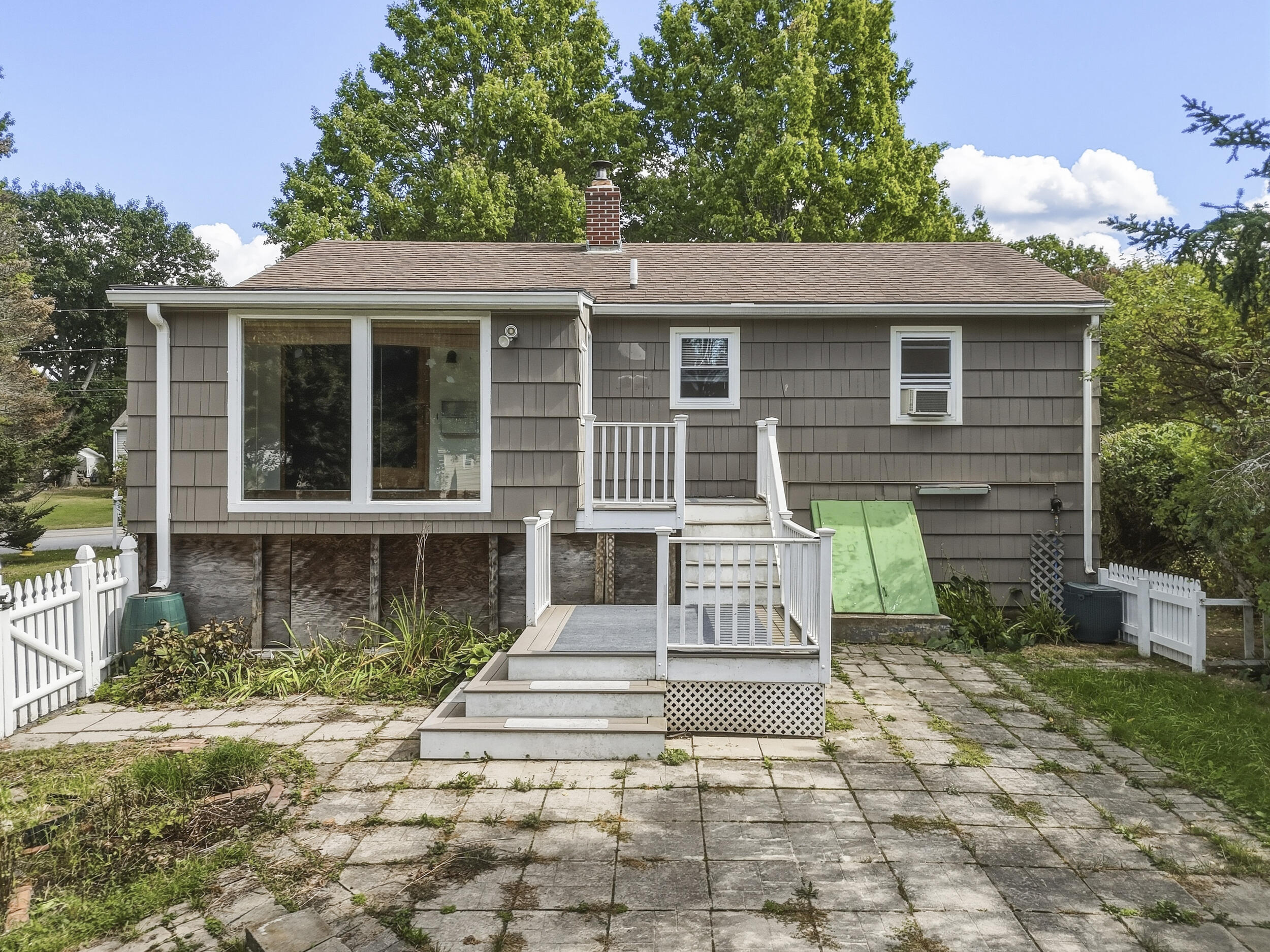19 Ellen Circle Property Photo 42