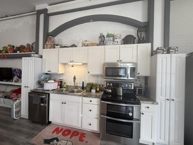 276 Main Street Property Photo 4