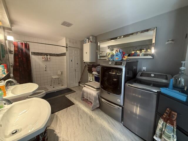 276 Main Street Property Photo 9