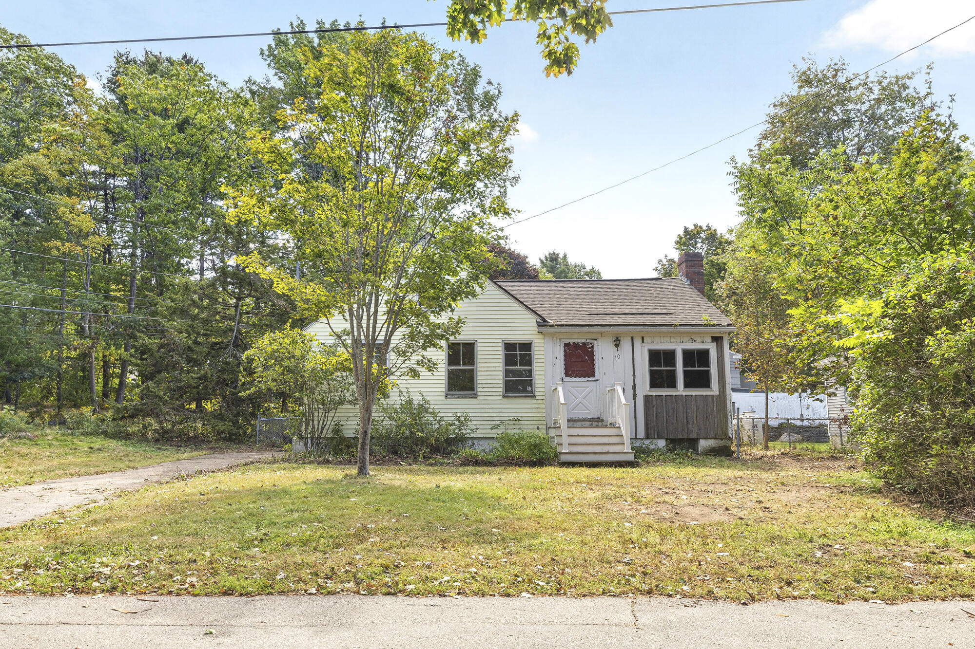 10 Hillcrest Avenue Property Photo 1