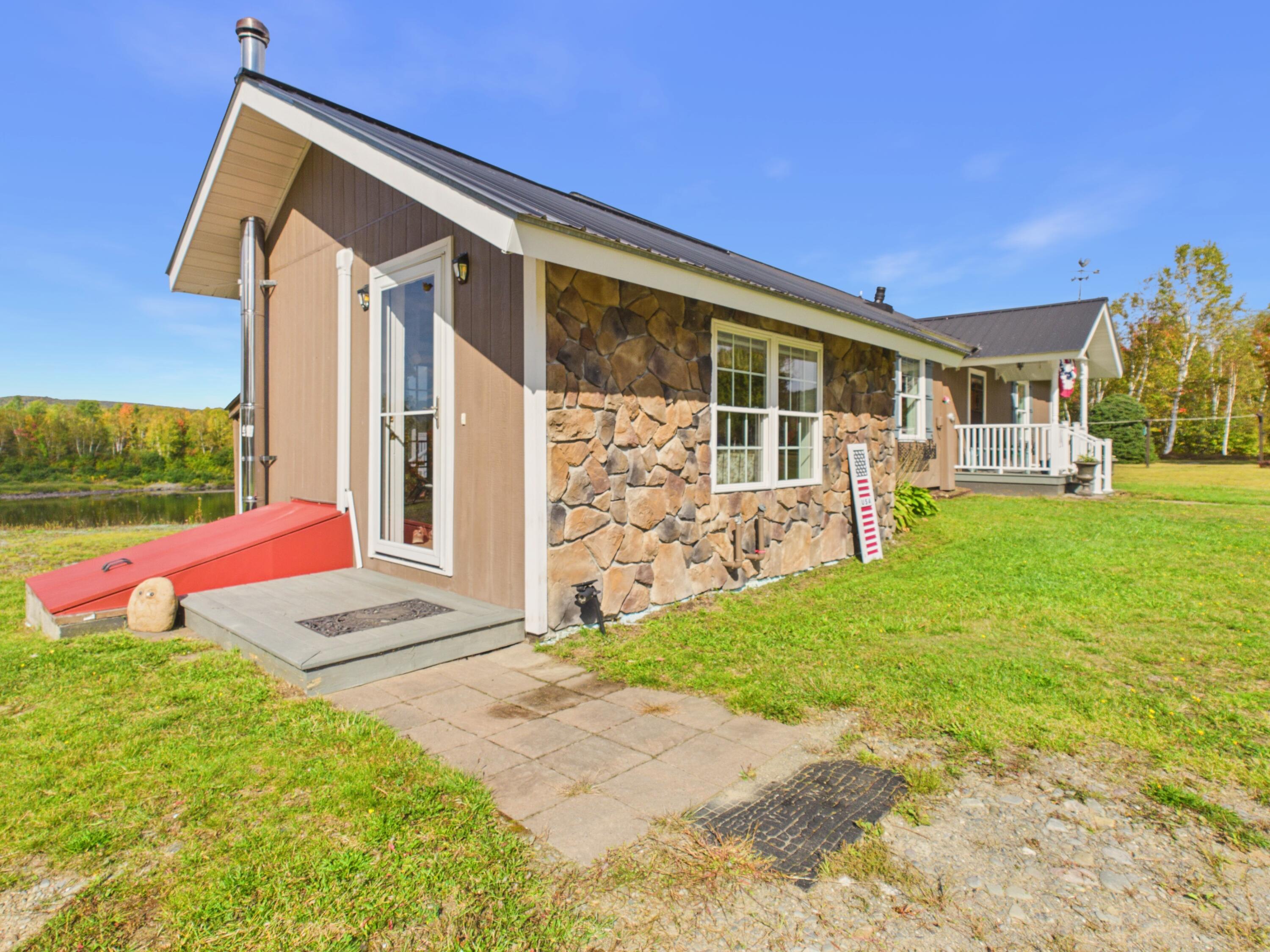 10 Dickey Road Property Photo 14