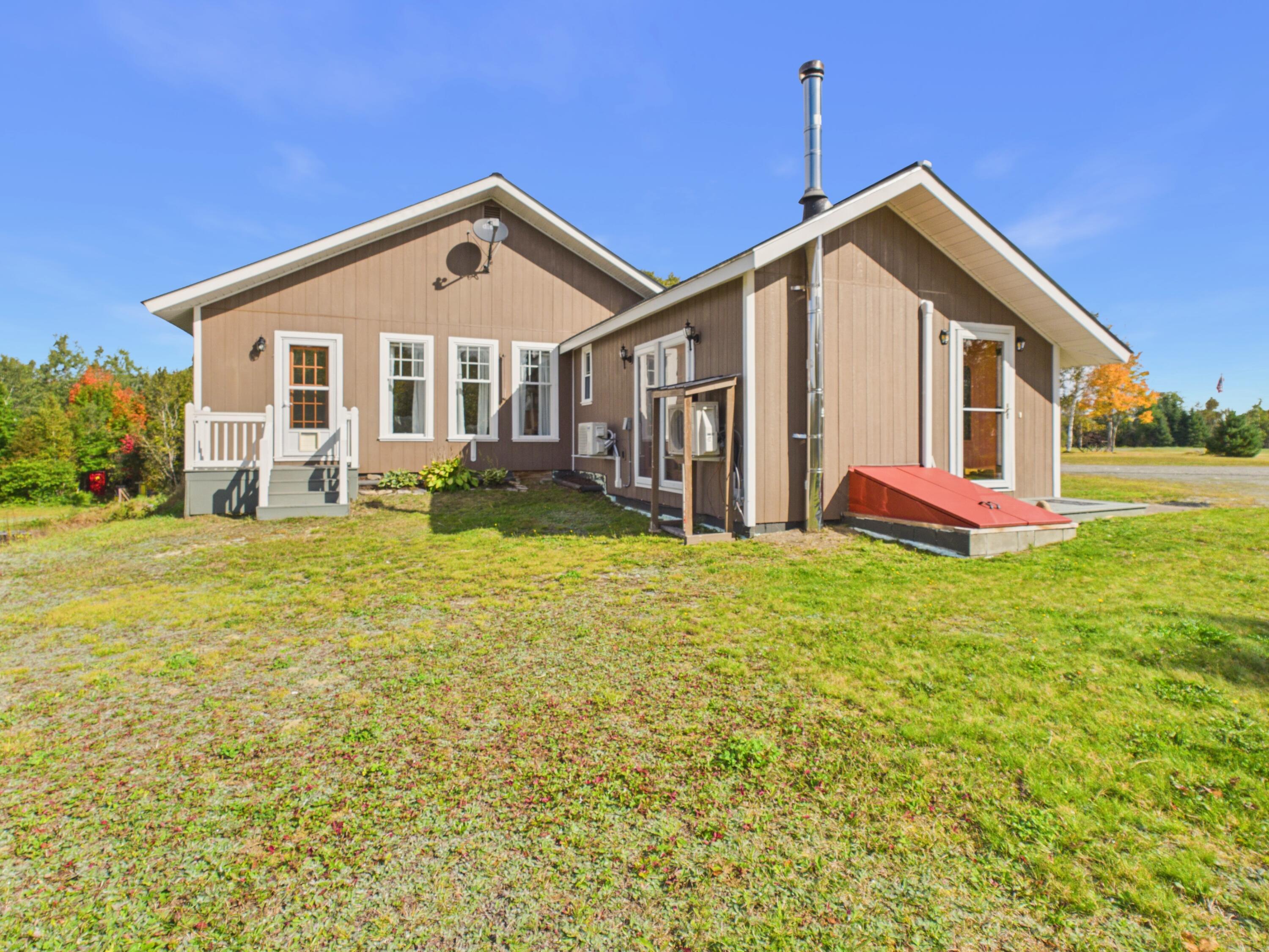 10 Dickey Road Property Photo 17