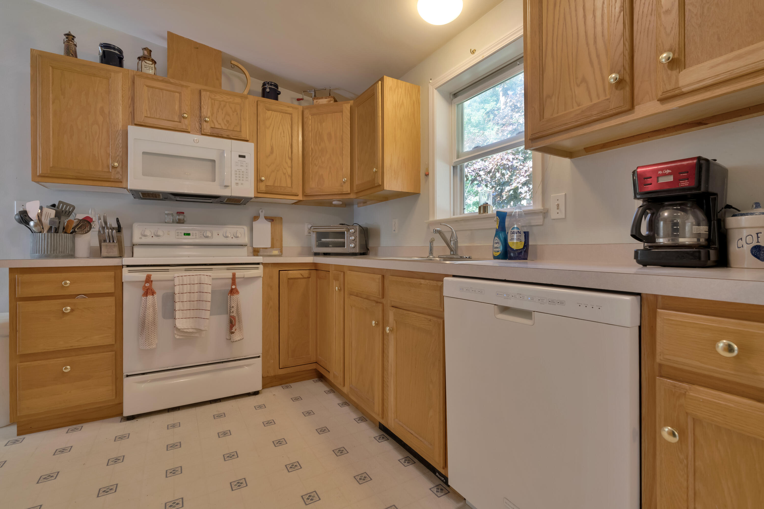 64 Loop Road Property Photo 10