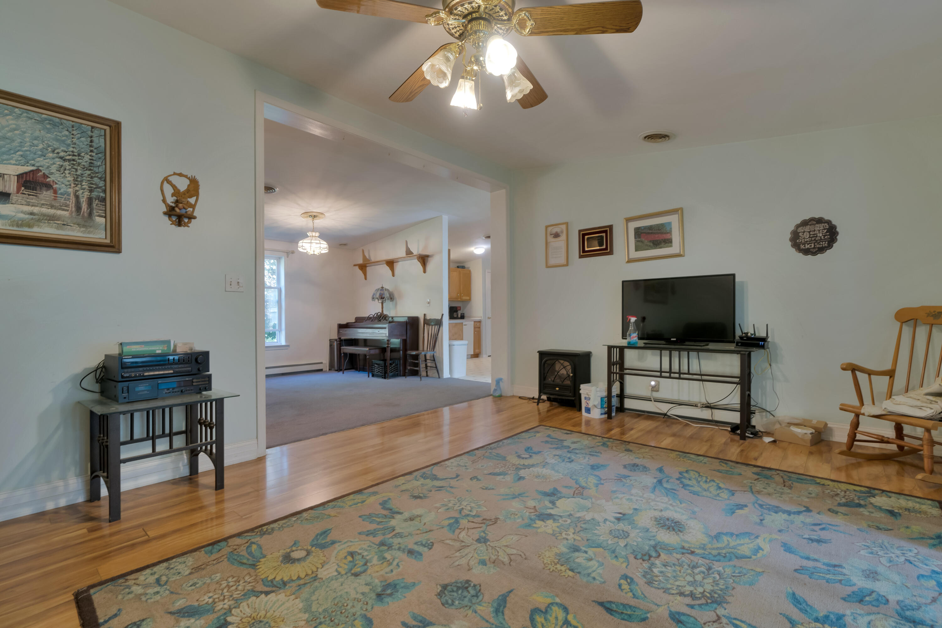 64 Loop Road Property Photo 15