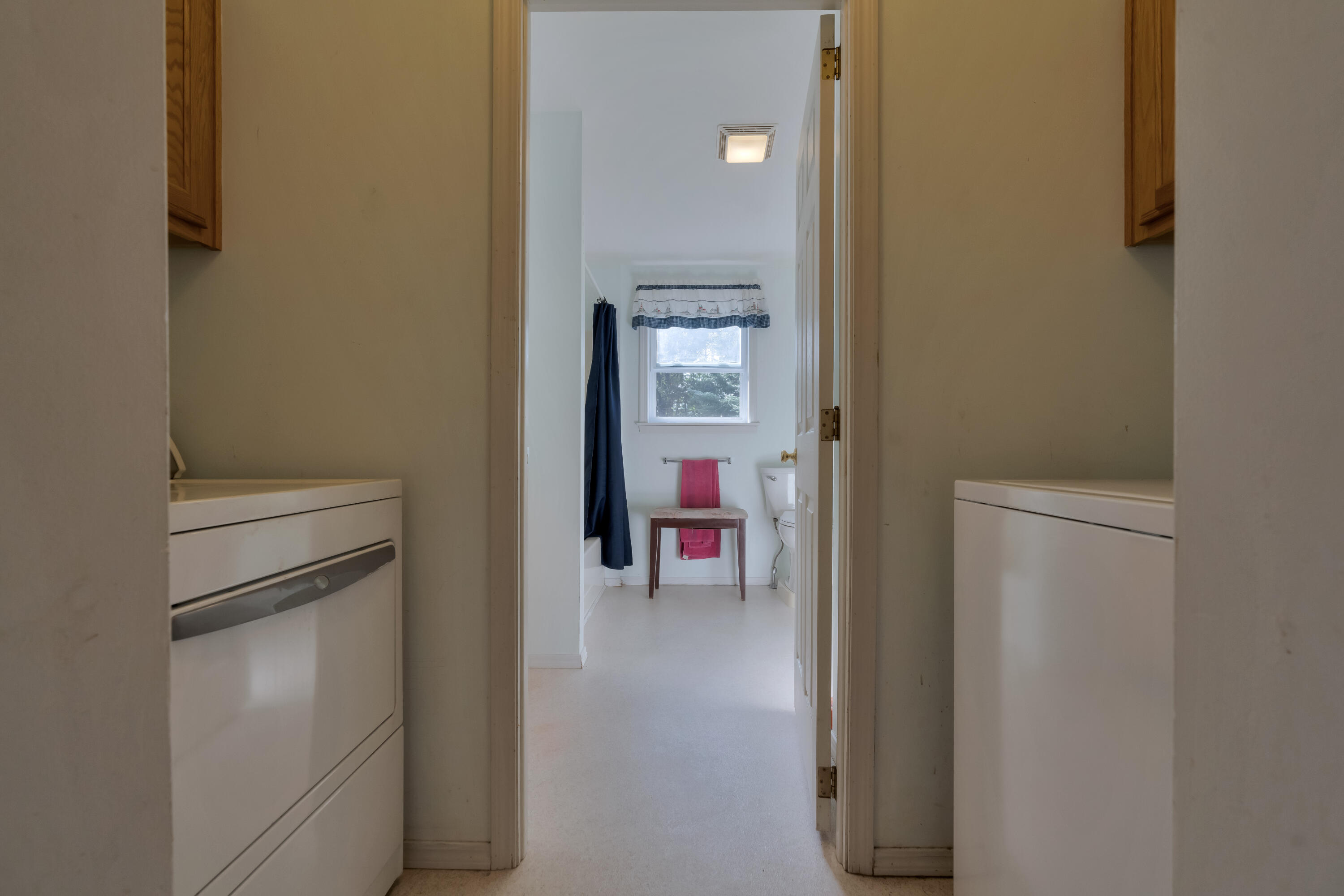 64 Loop Road Property Photo 18