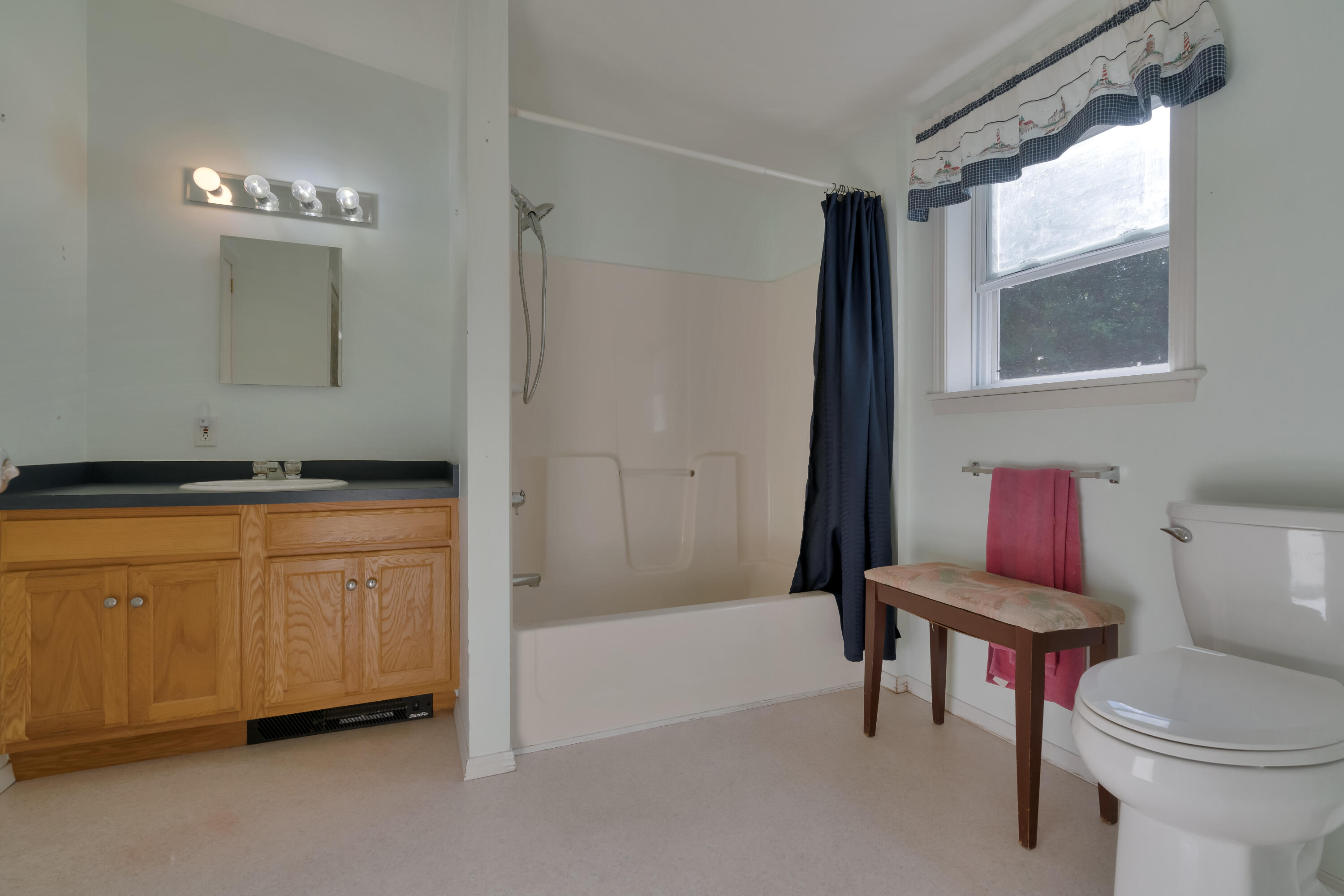 64 Loop Road Property Photo 19