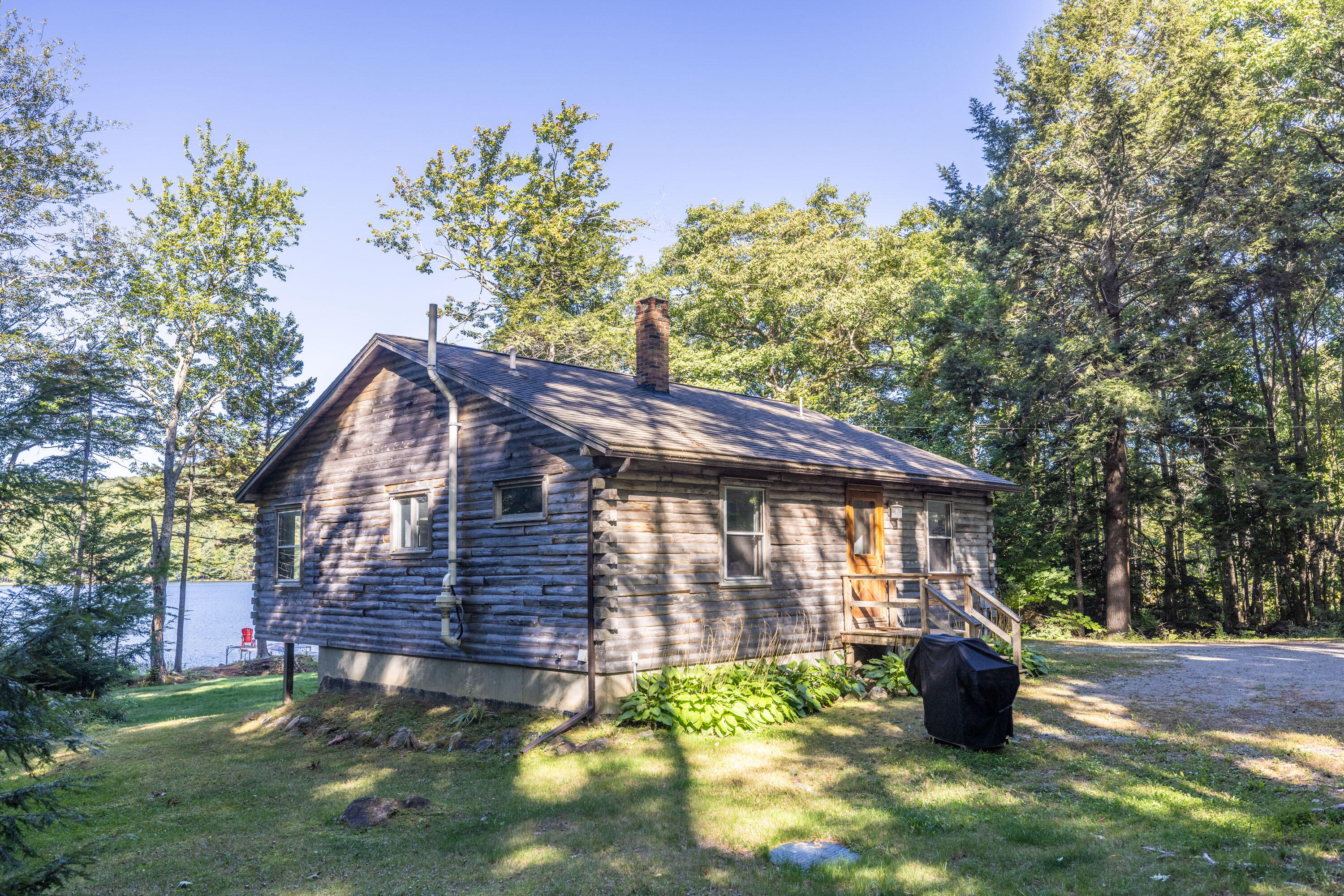 31 Loon Lane Property Photo 12