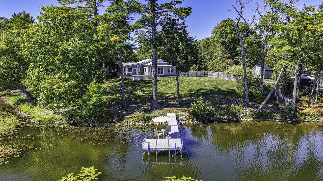 7 Rogers Road Property Photo 1