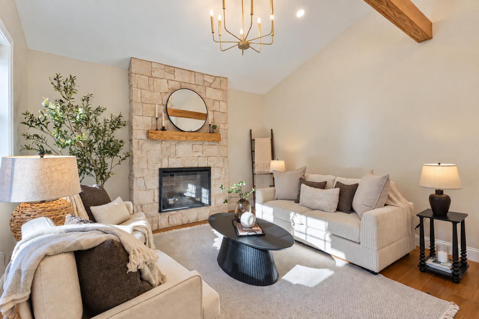 7 Brook Street Property Photo 8