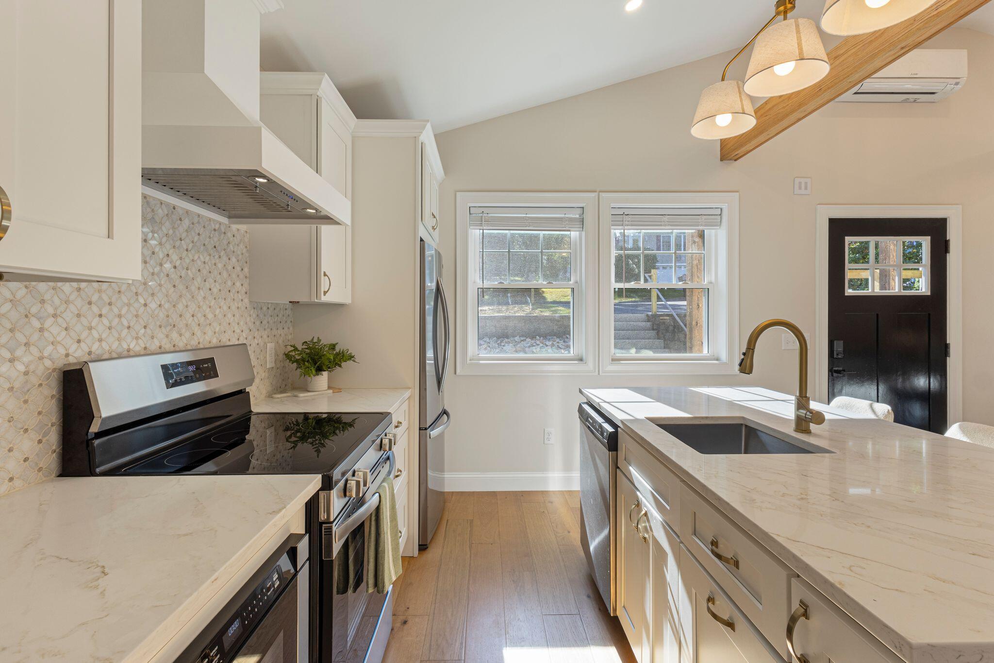 7 Brook Street Property Photo 15