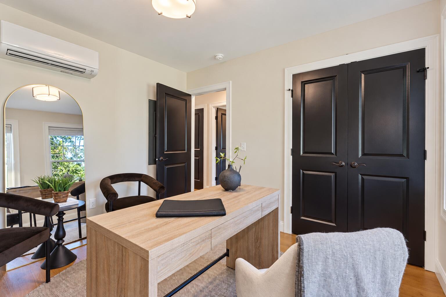 7 Brook Street Property Photo 31