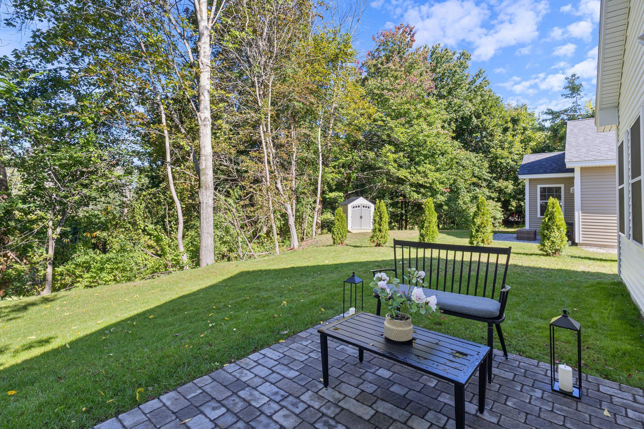 7 Brook Street Property Photo 40